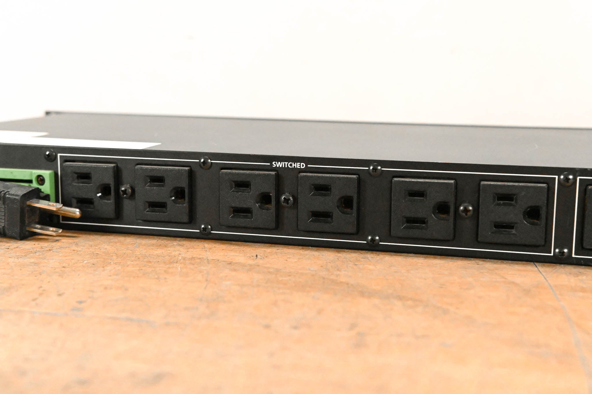 SurgeX SX1115-RT Surge Protector/ 15A Power Conditioner
