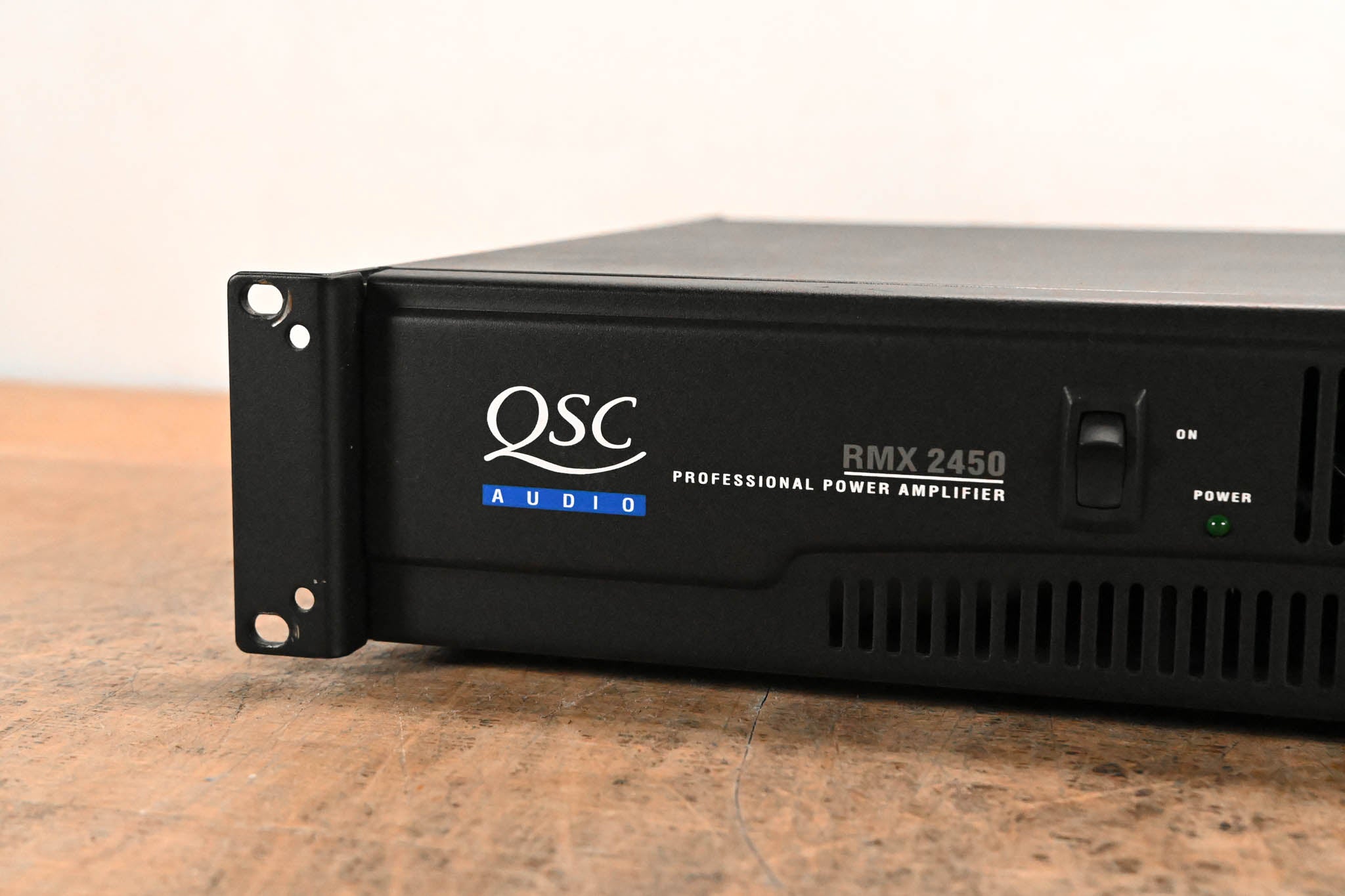 QSC RMX2450 2-Channel Power Amplifier