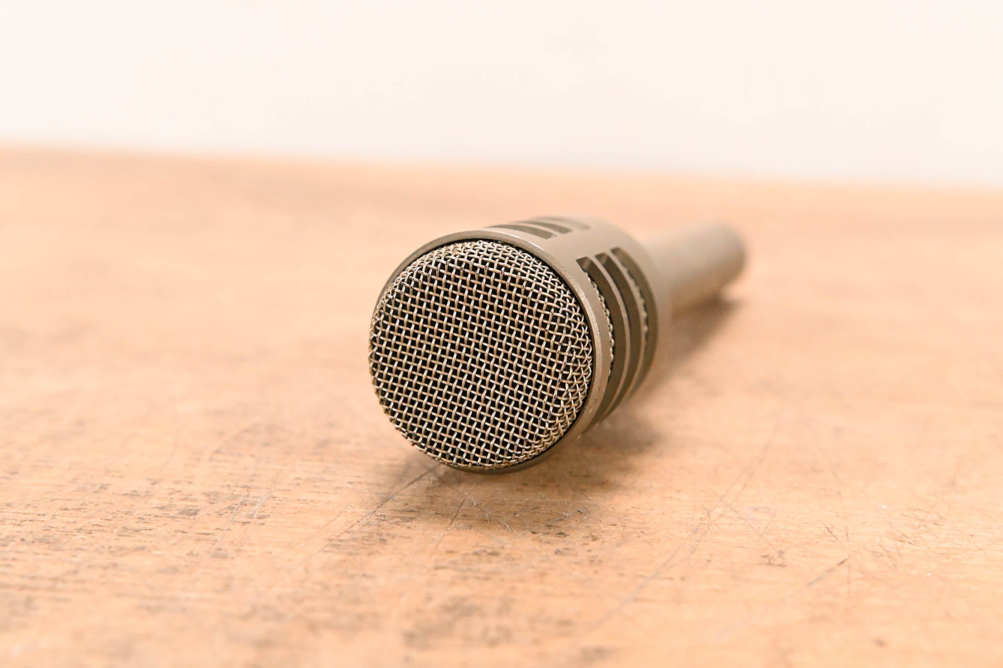Audio-Technica AT812 Cardioid Dynamic Microphone