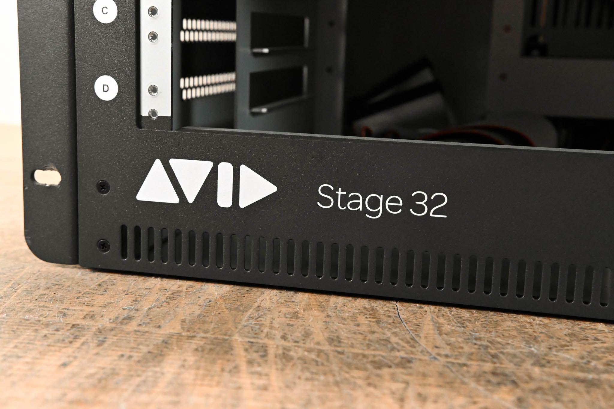 AVID VENUE Stage 32 I/O Rack (Empty)