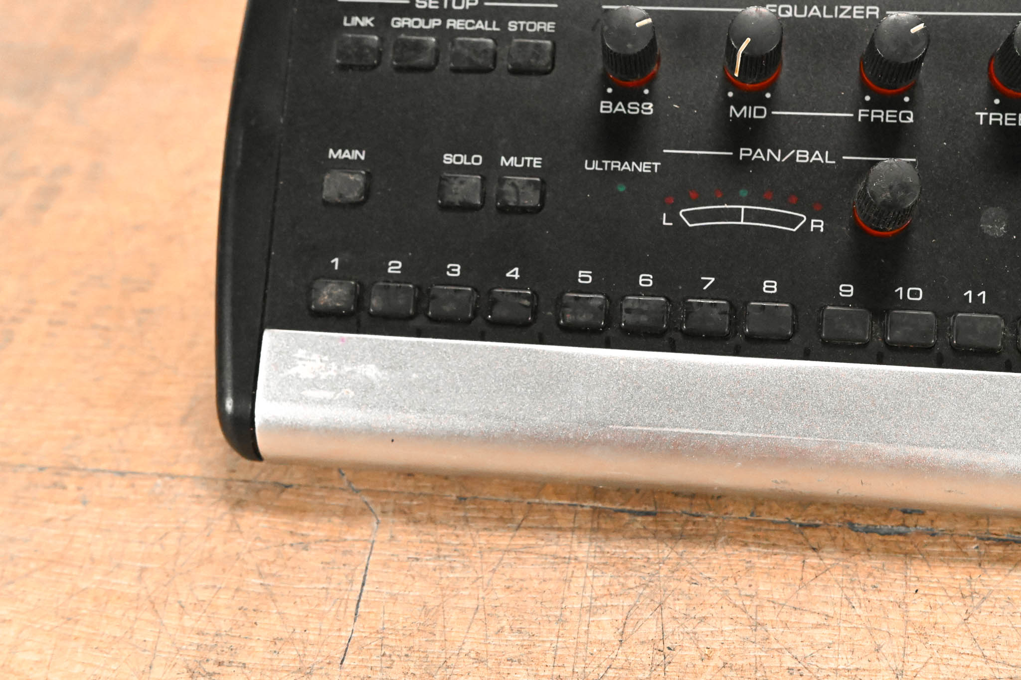 Behringer Powerplay P16-M 16-Channel Digital Personal Mixer