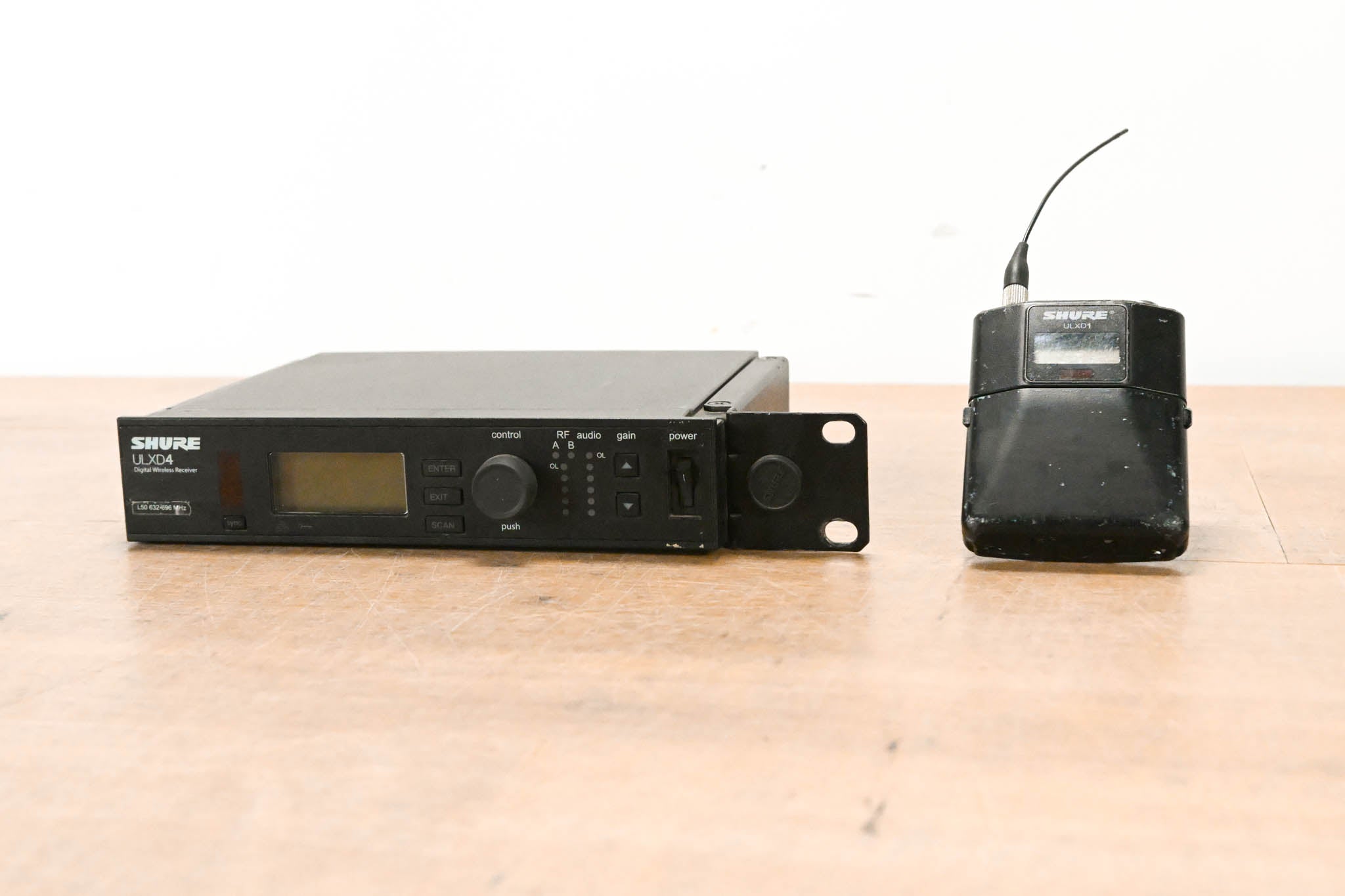 Shure ULXD14 Wireless Belt Pack System - L50 Range (NO POWER SUPPLY)