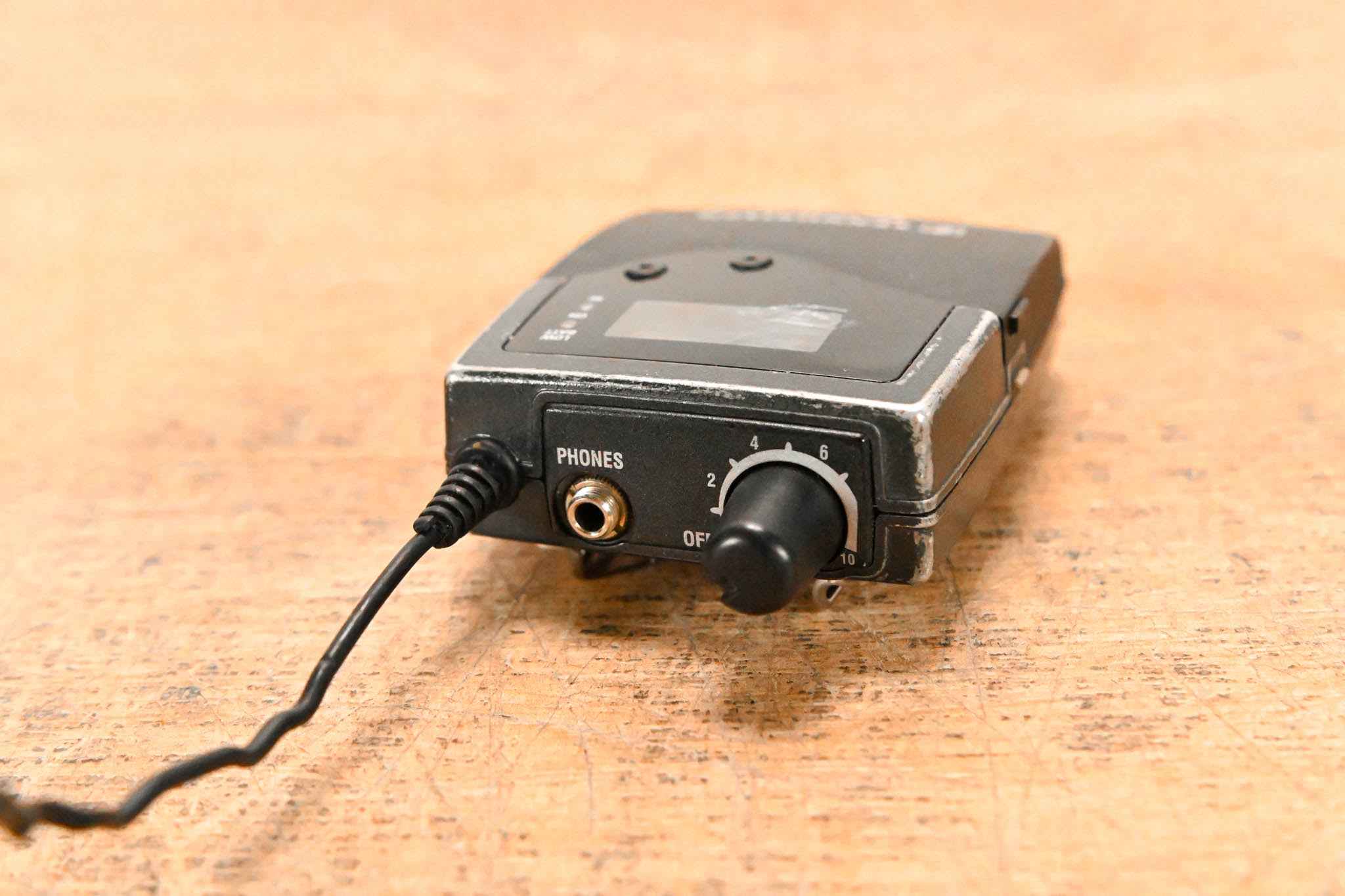 Sennheiser EK 300 IEM G3 Wireless Bodypack Receiver G Range: 566-608 MHz