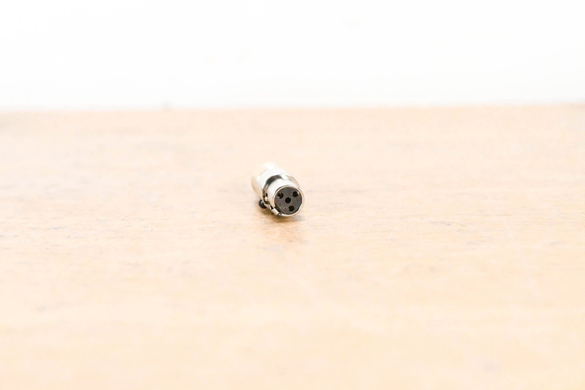 DPA Microphones DAD9010 MicroLock to TA4F Mini-XLR Adapter