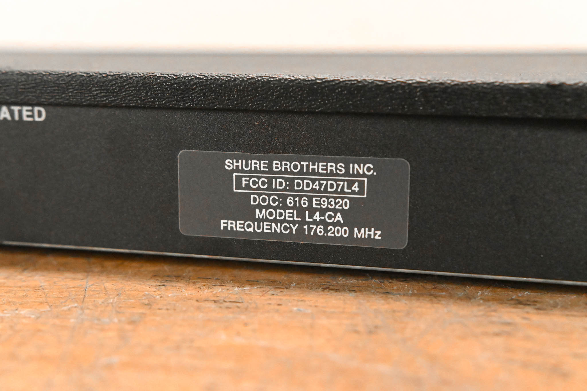 Shure L4 Diversity Wireless Receiver - 176.200 MHz (NO POWER SUPPLY)