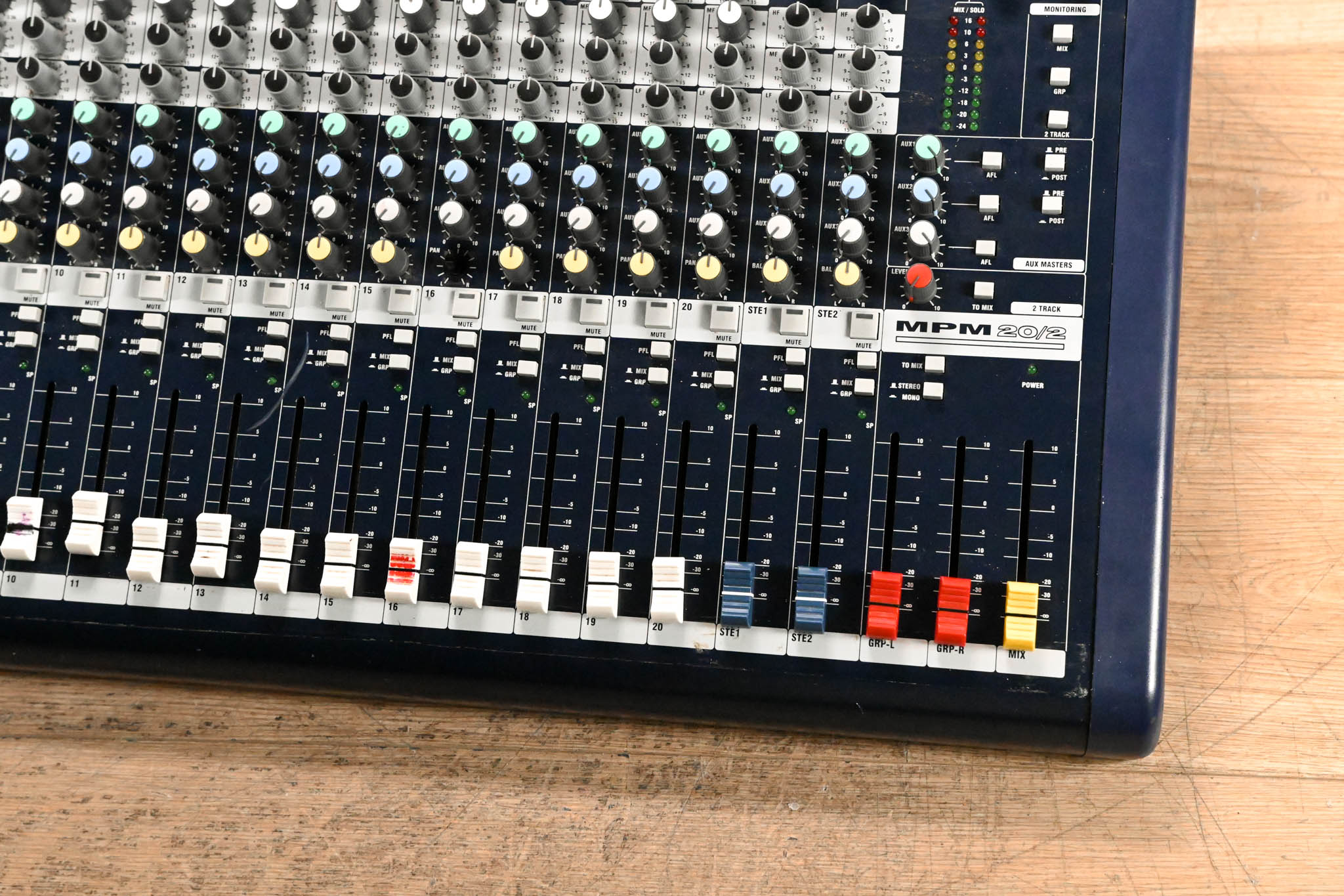 Soundcraft MPM 20/2 Multipurpose Mixing Console