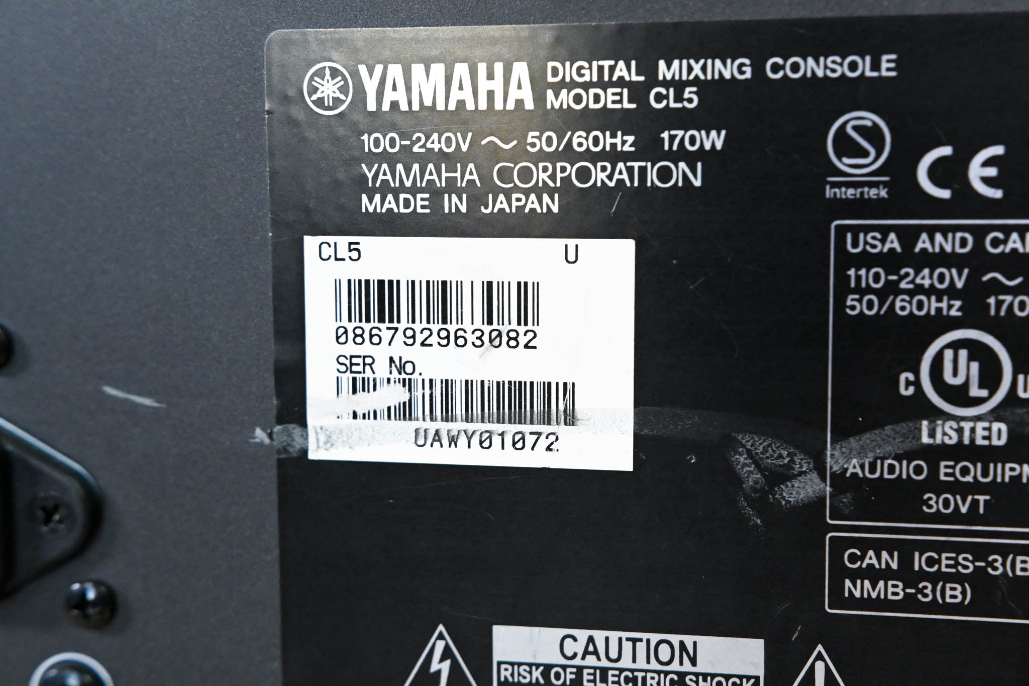 Yamaha CL5 72-Channel Digital Mixing Console