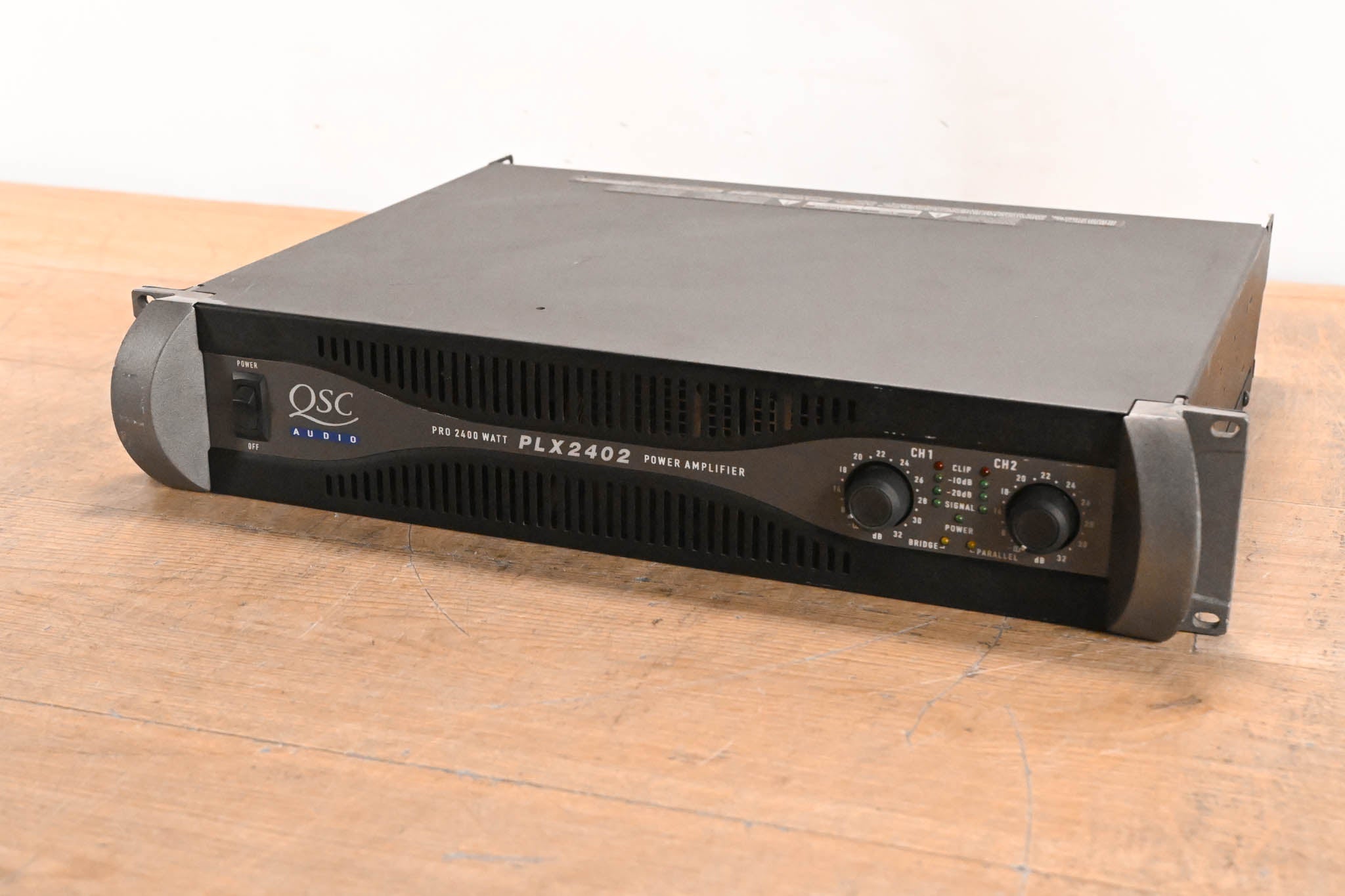 QSC PLX2402 2-Channel Power Amplifier