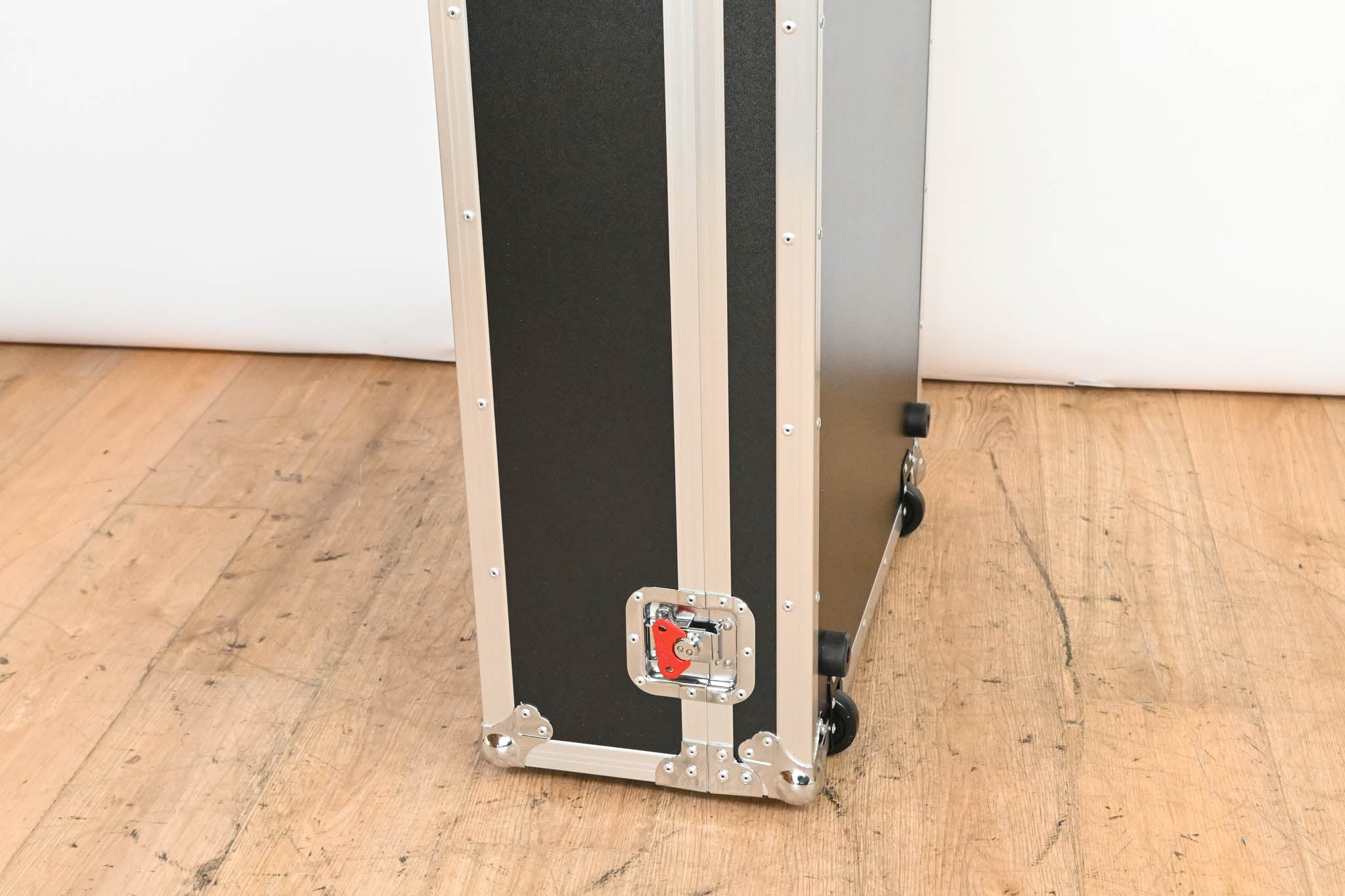 Gator Cases G-TOURX32NDH ATA Wood Mixer Case for Behringer X32