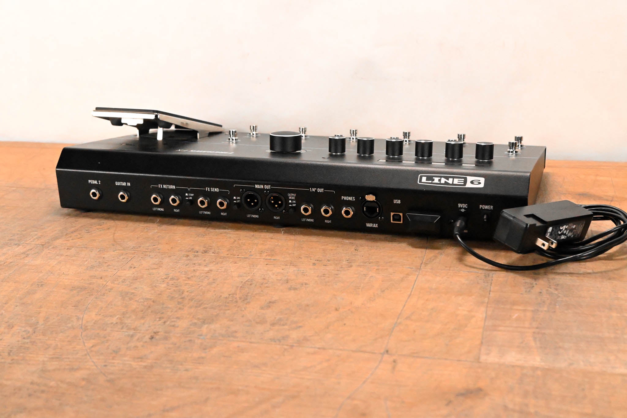 Line 6 Firehawk FX P29-1 Guitar Multi-Effects Floor Processor