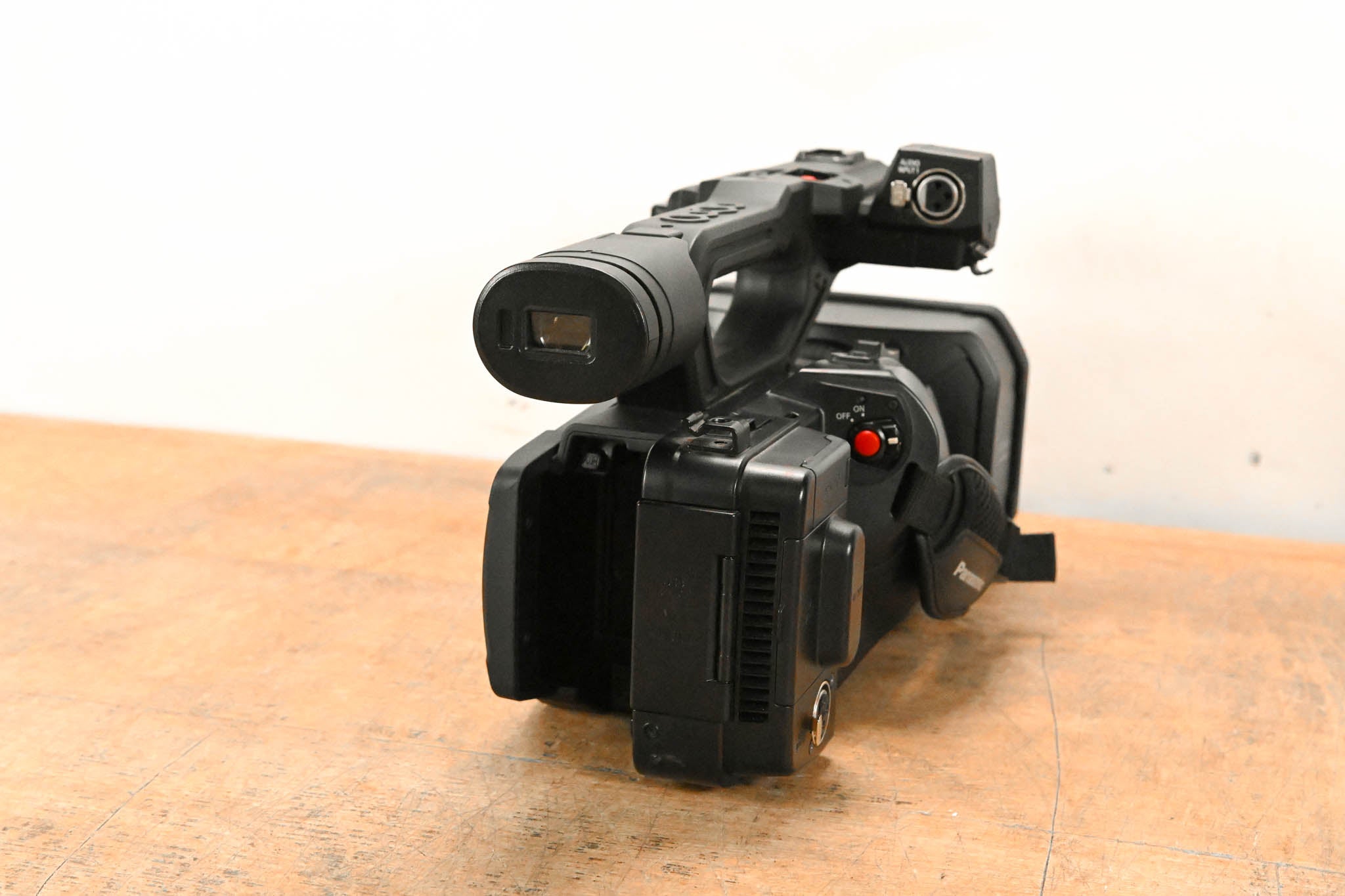Panasonic HC-X1 Ultra HD 4K Professional Camcorder