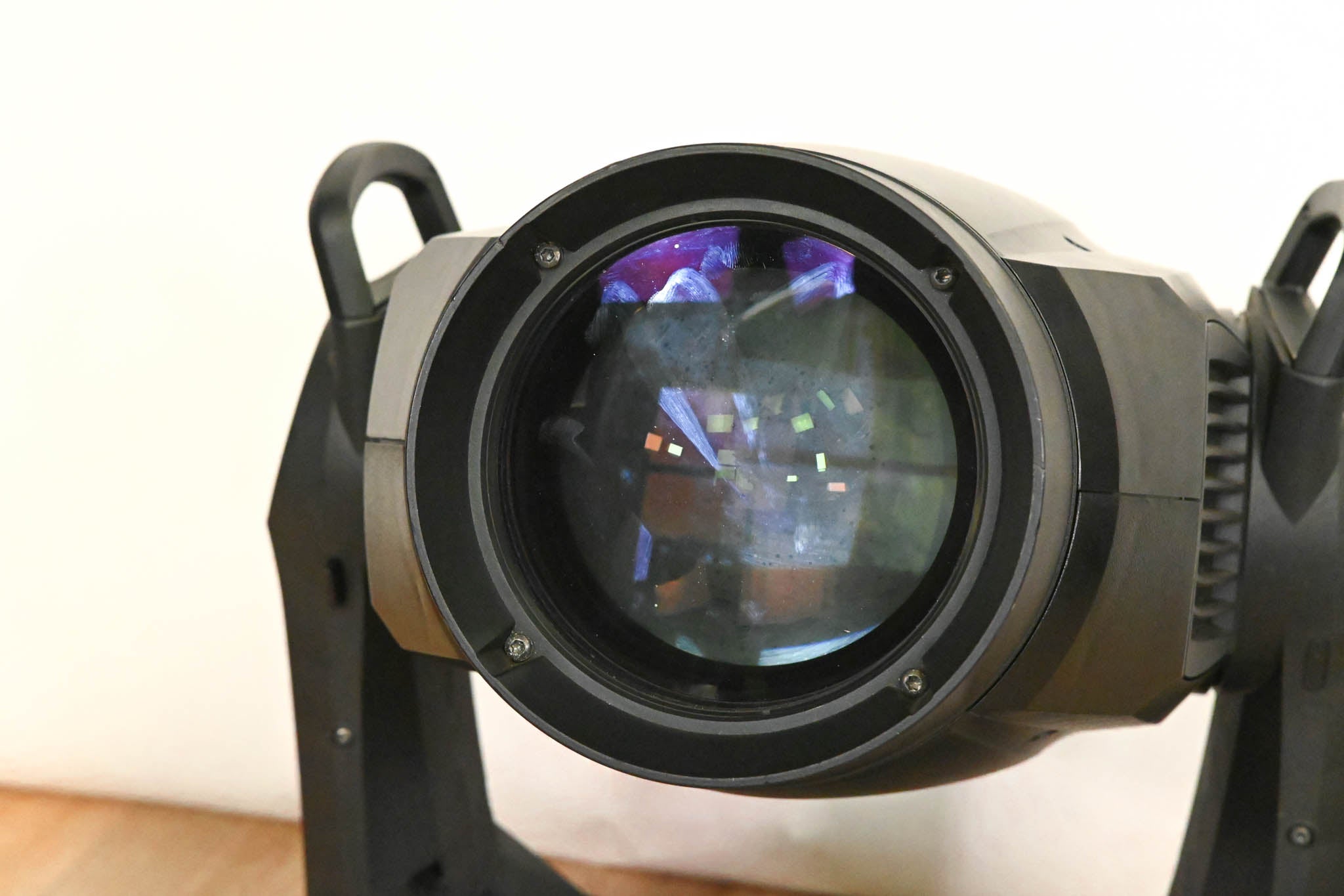 Martin MAC Viper Profile High Output Discharge-Based Moving Light