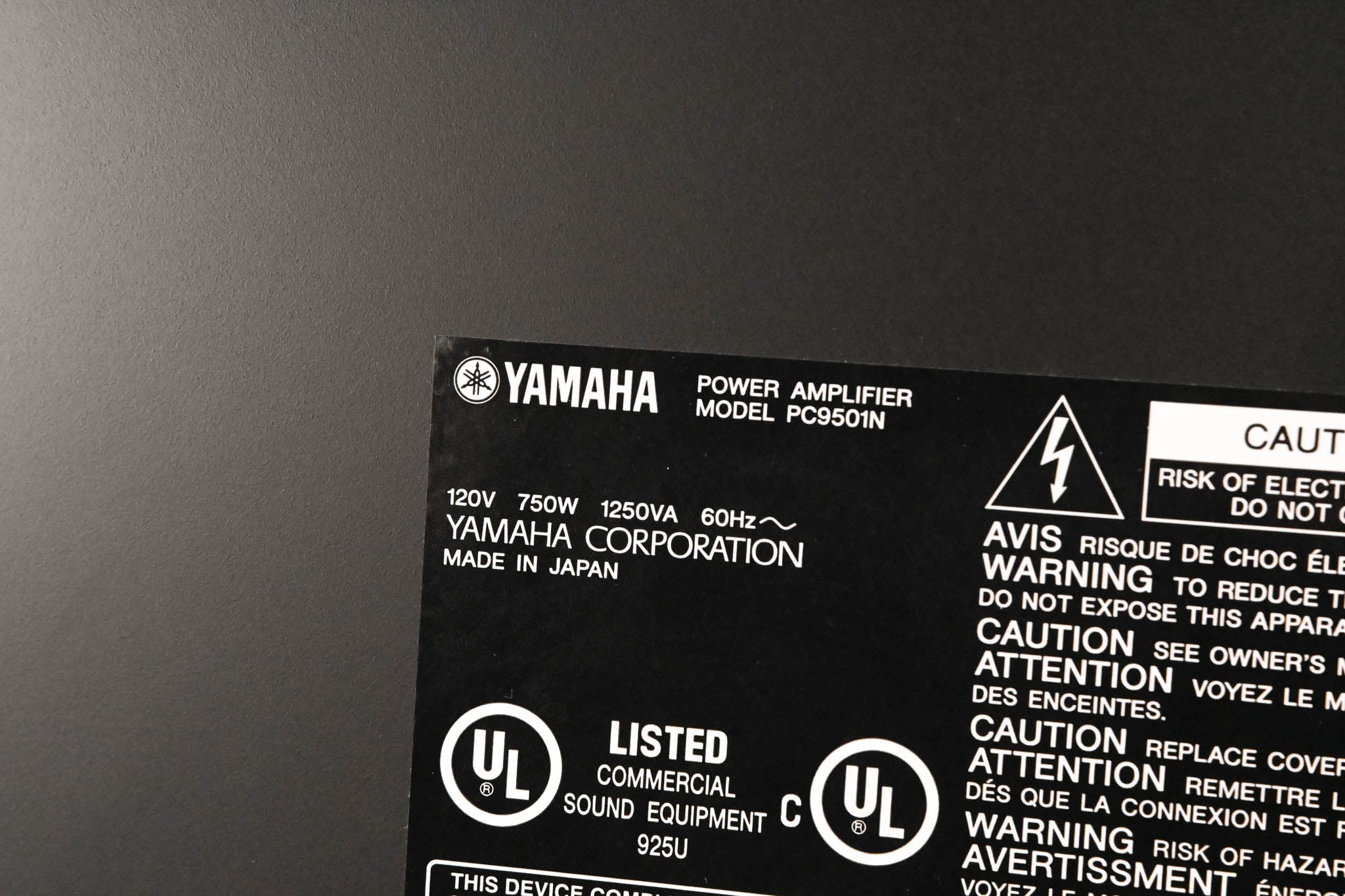 Yamaha PC9501N Two-Channel Power Amplifier