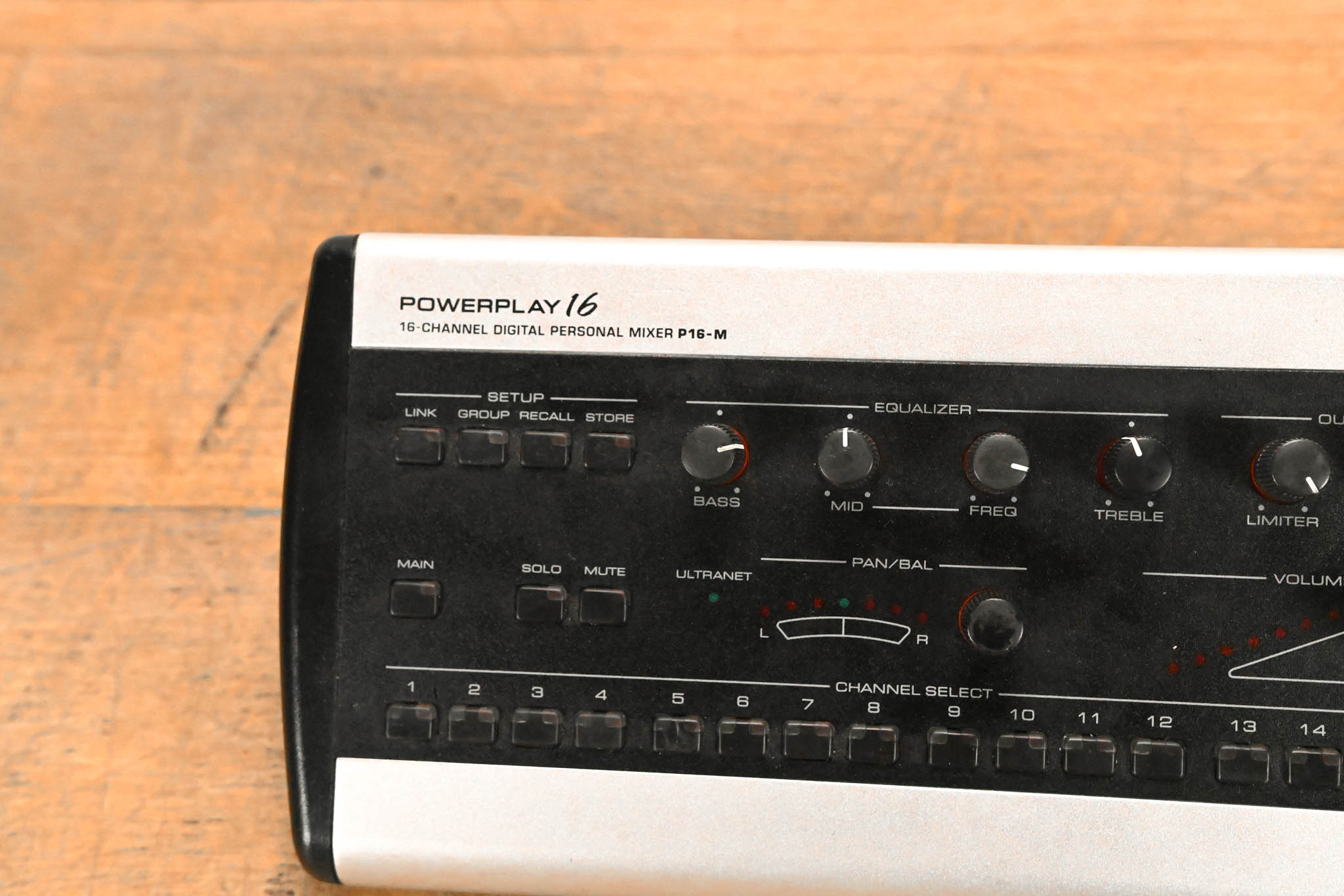 Behringer Powerplay P16-M 16-Channel Digital Personal Mixer