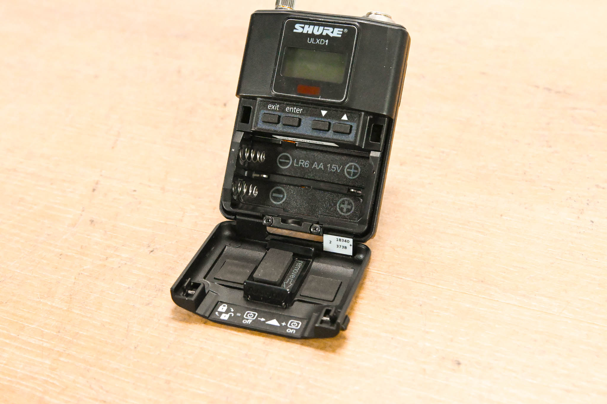 Shure ULXD1 Digital Bodypack Transmitter - G50 Band: 470-534 MHz