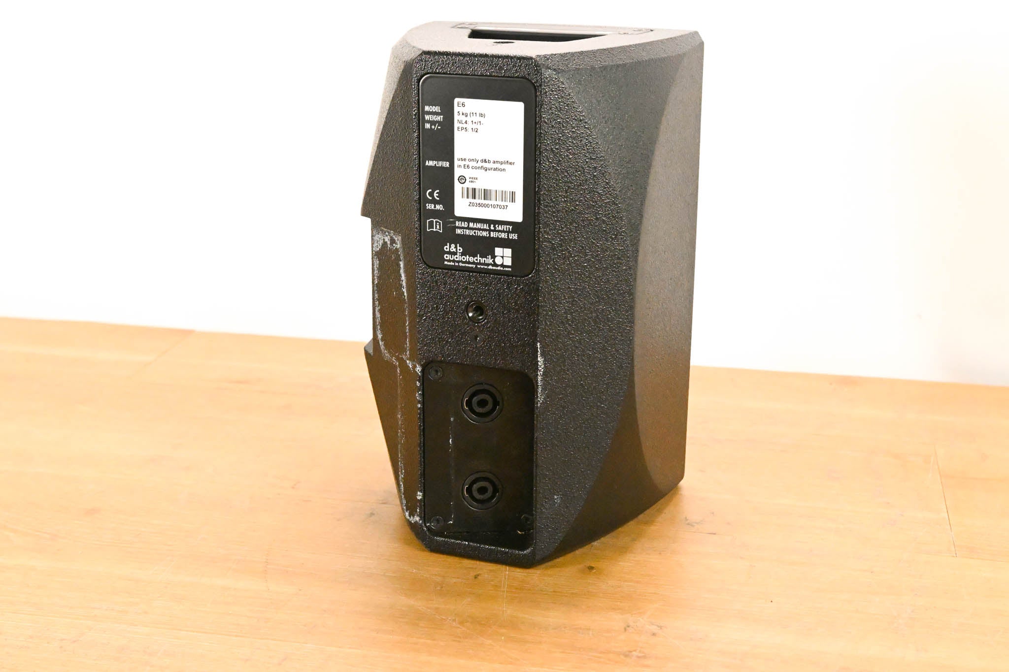 d&b audiotechnik E6 2-Way Passive Coaxial Loudspeaker