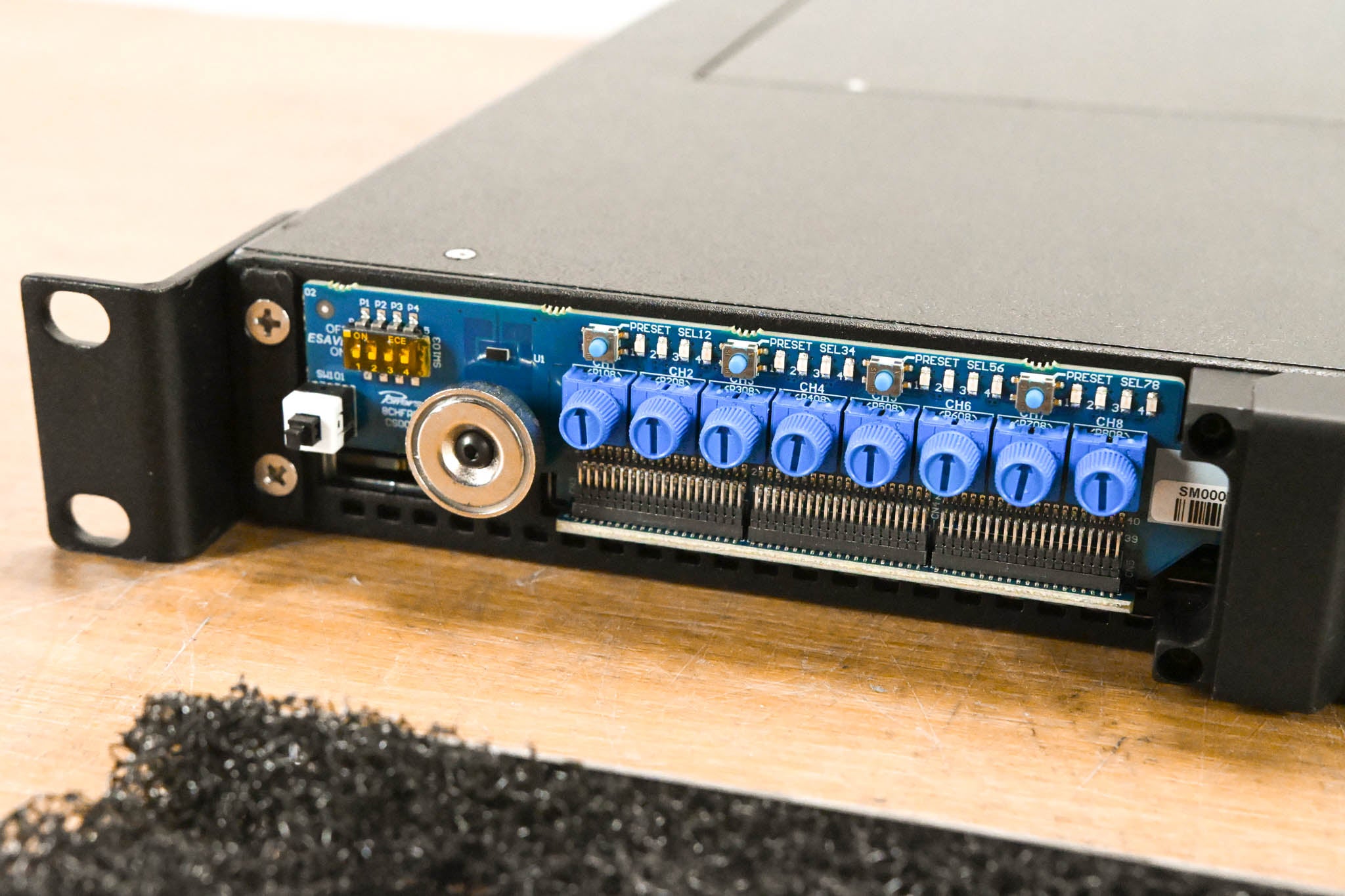Powersoft Ottocanali 1204 DSP+ETH 8-Channel Power Amplifier