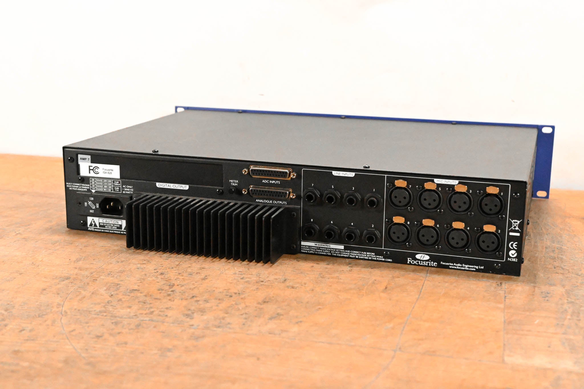 Focusrite ISA828 8-Channel Microphone Preamplifier