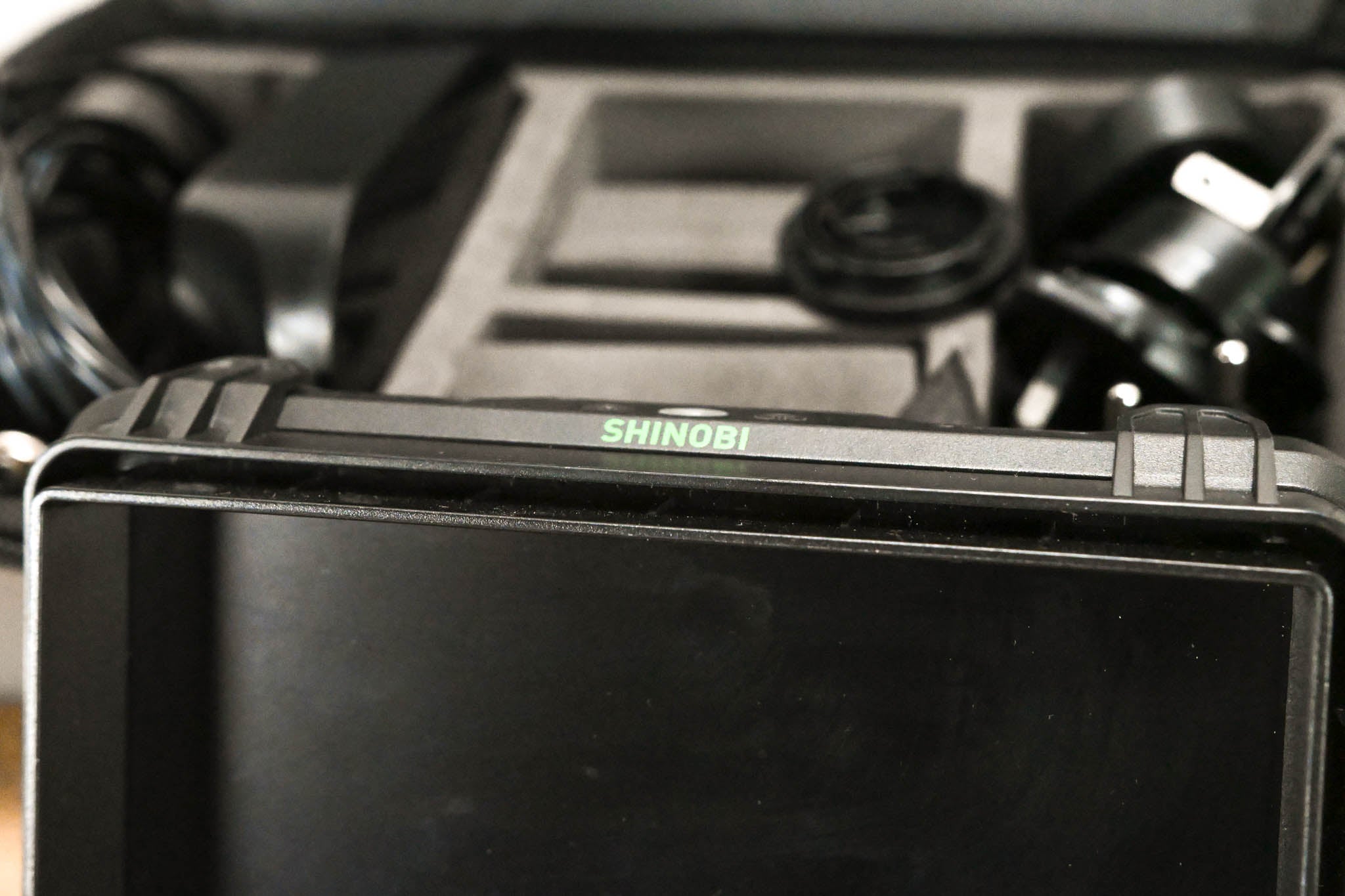 Atomos Shinobi SDI 5" HDR Pro Monitor Kit