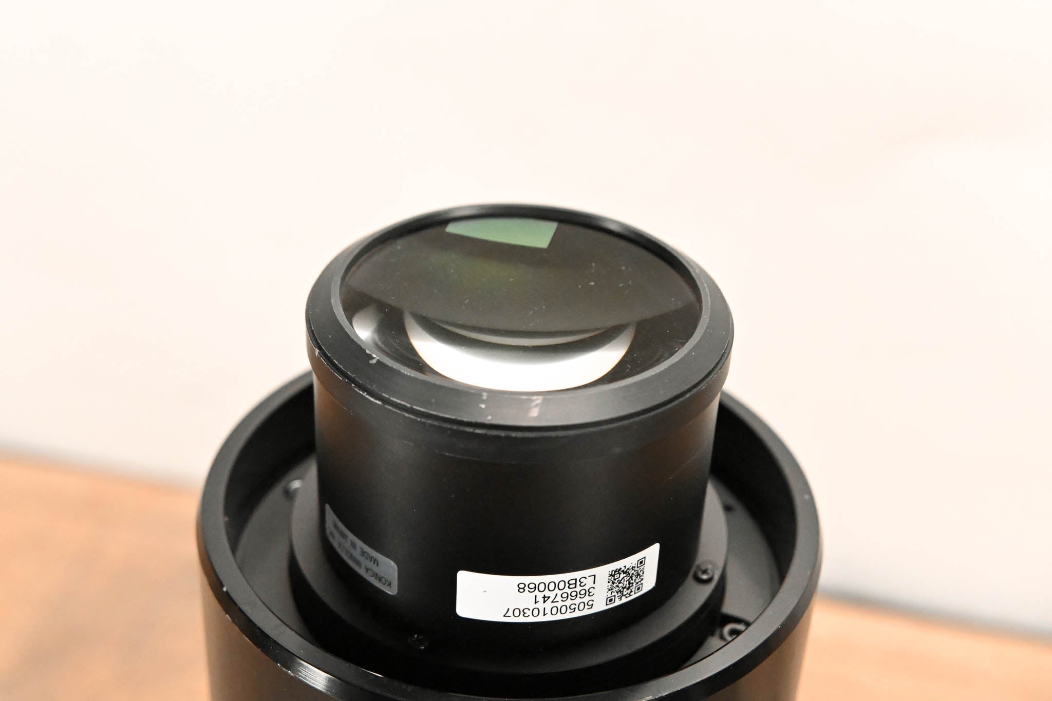 Digital Projection 105-612A SXGA+ 2.8-4.5:1 1080p 2.56-4.16:1 Zoom Lens