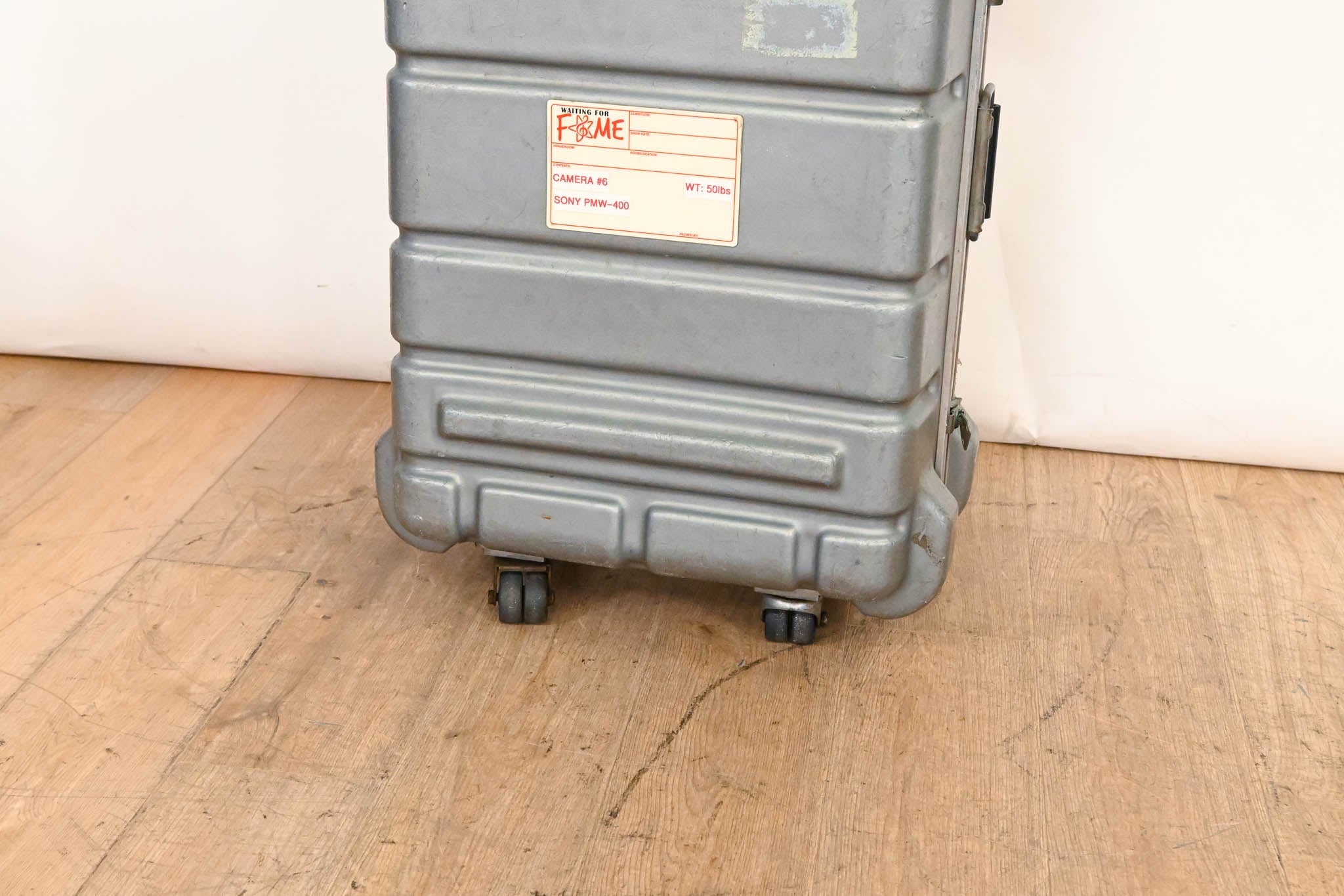 Thermodyne Shok-Stop SHAN-B700 Heavy Duty Rolling ATA Case