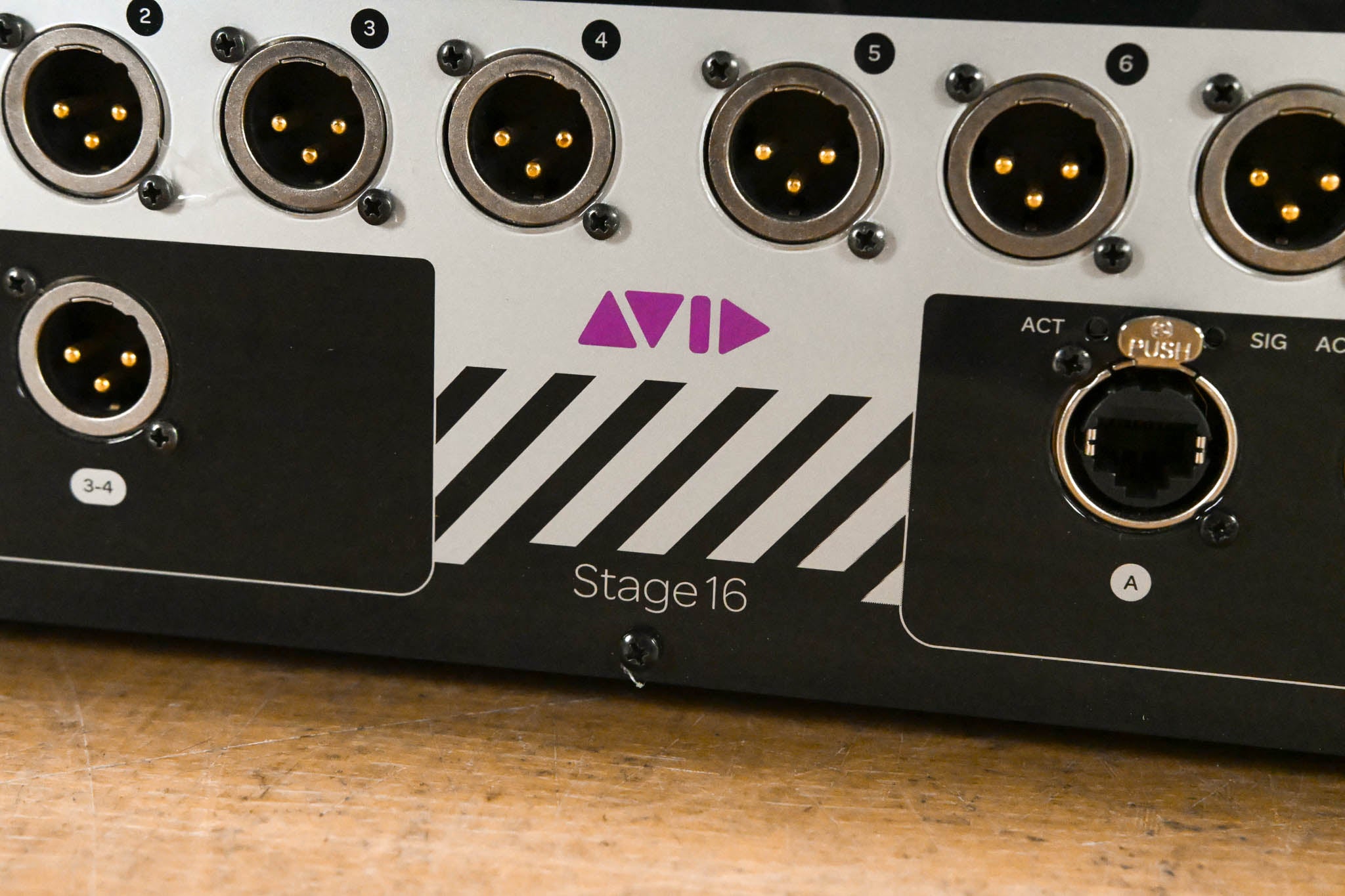 AVID Venue Stage 16 Remote I/O Stage Rack for S3L Digital Mixing System
