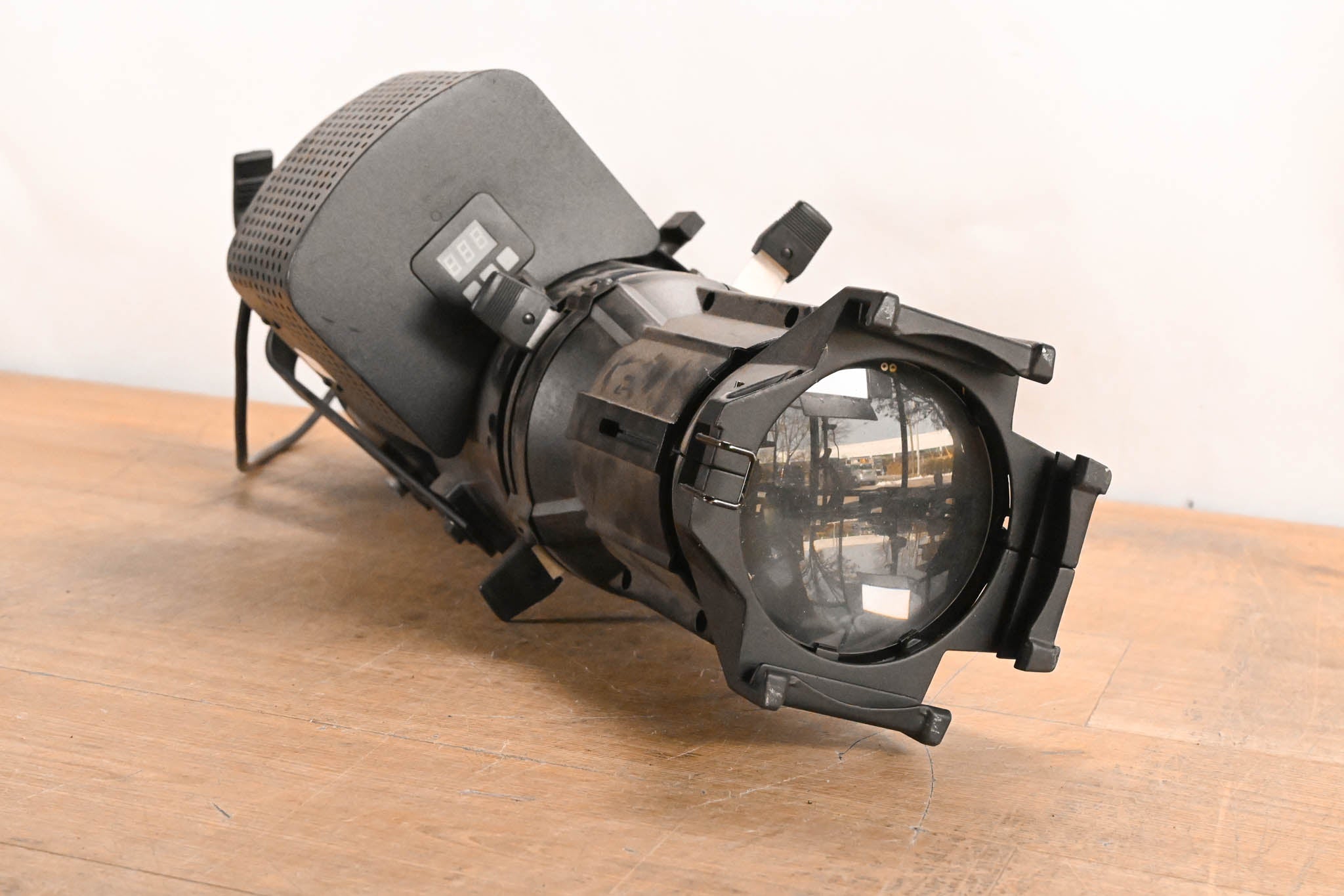 ETC Source Four 750 19 Degree Leko w/OceanOptics SeaChanger Color Engine