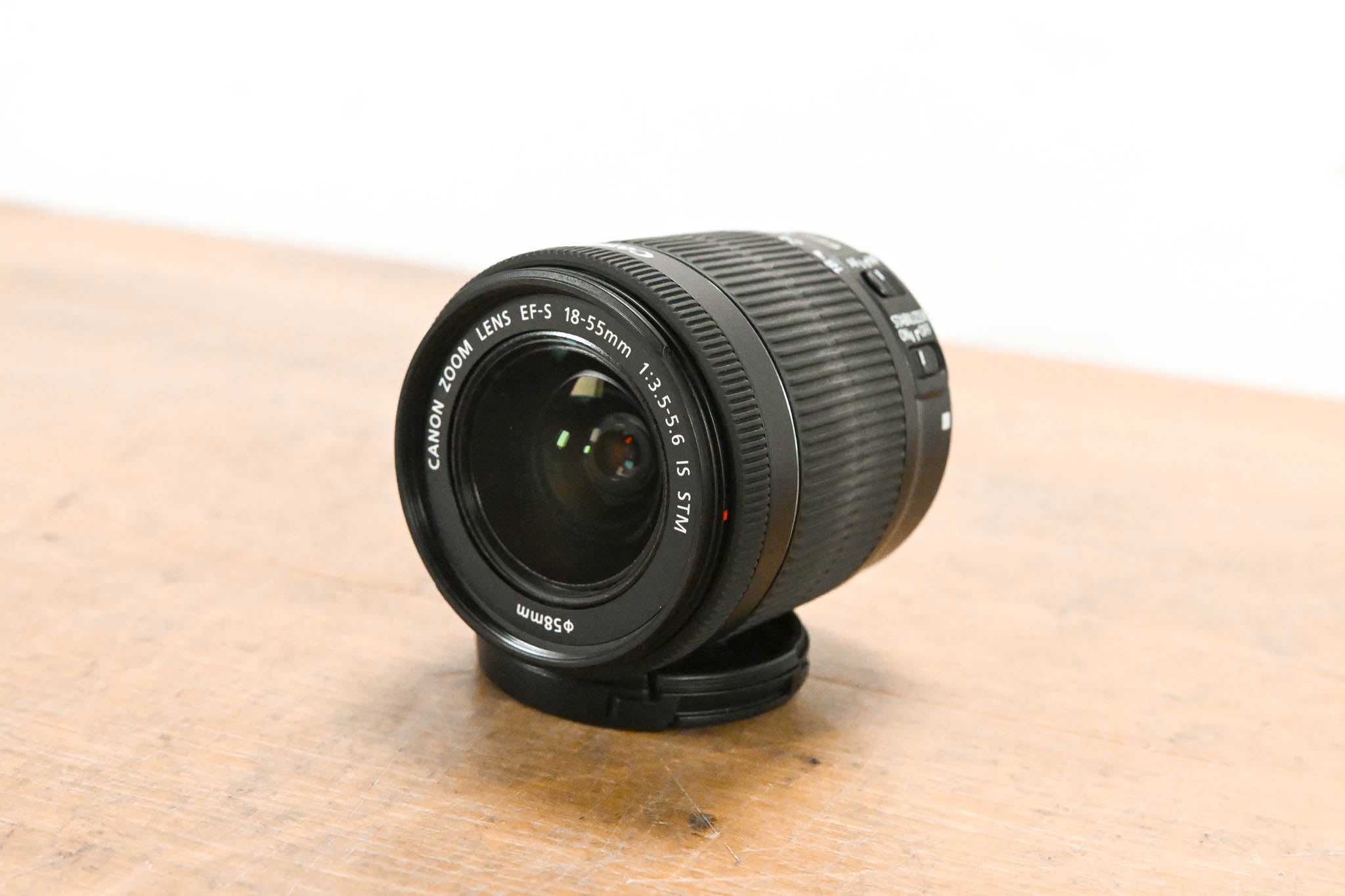Canon EF-S 18-55mm f/3.5-5.6 IS STM Lens