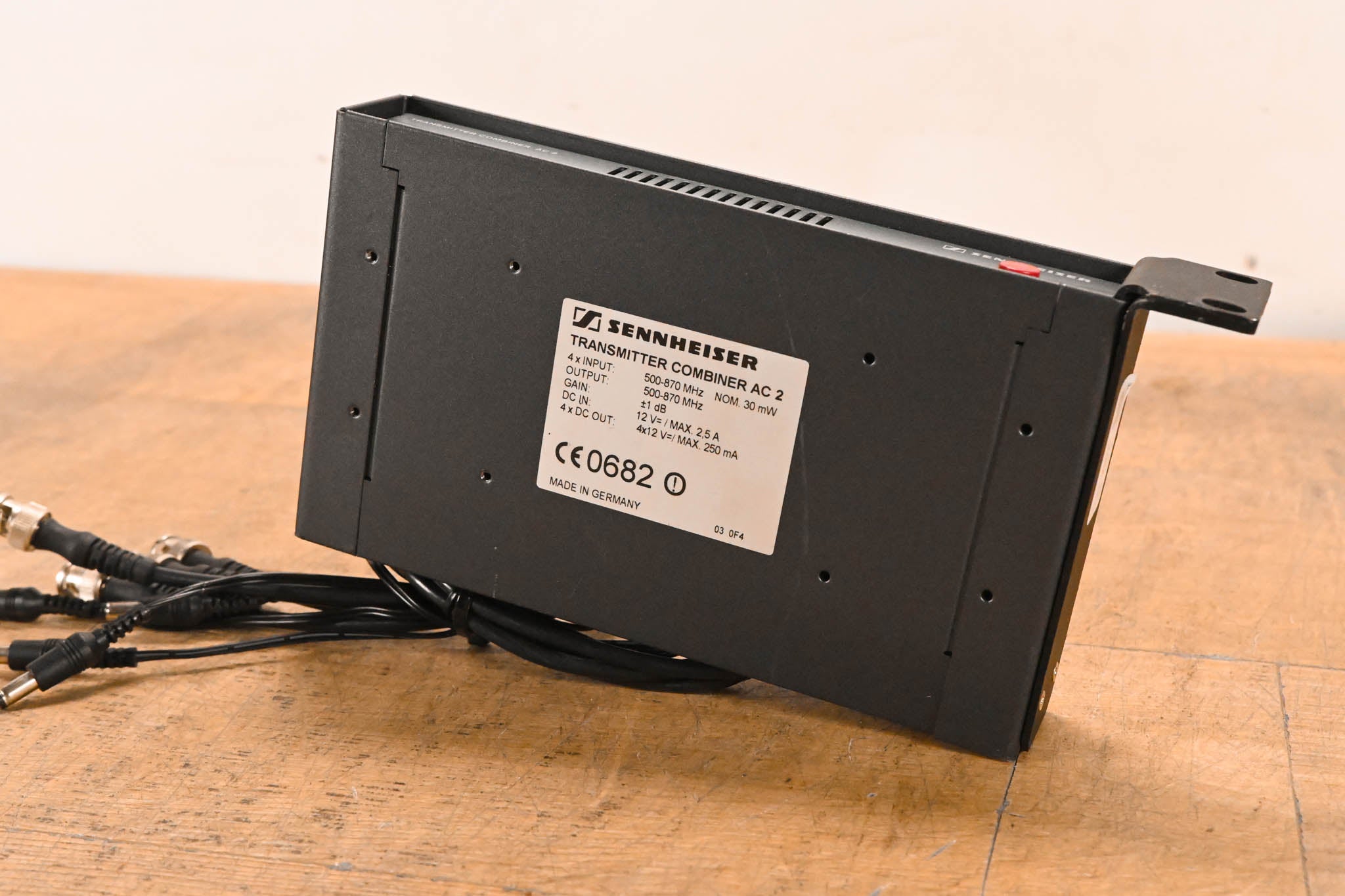 Sennheiser AC2 RF Combiner 500-870 MHz (NO POWER SUPPLY)