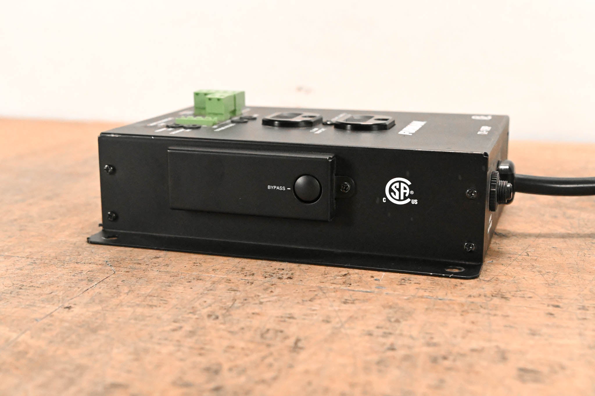 Furman CN-15MP Contractor Series MiniPort