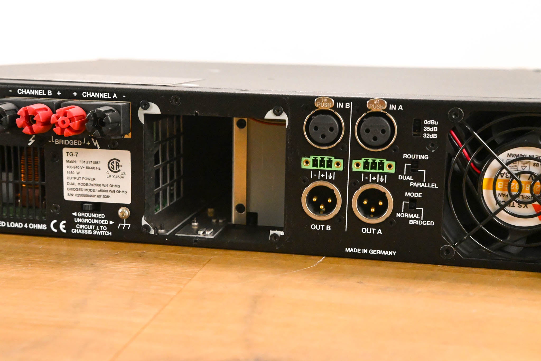 Electro-Voice (EV) TG-7 Tour-Grade Stereo Power Amplifier
