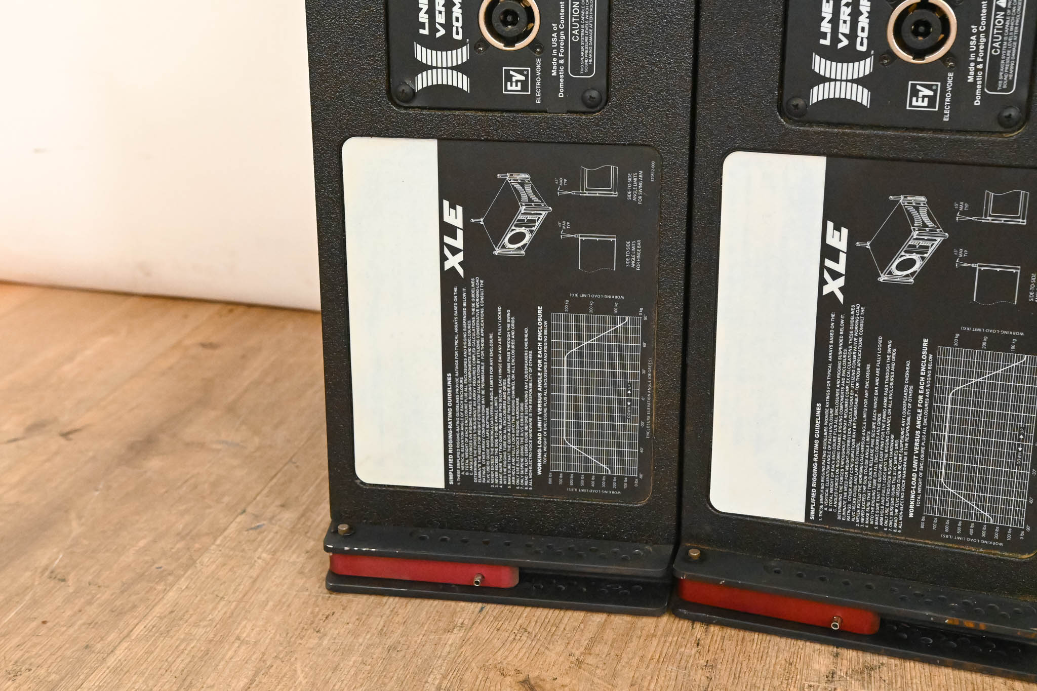 Electro-Voice (EV) XLE181 8" 2-Way Passive Line Array Speaker (PAIR)