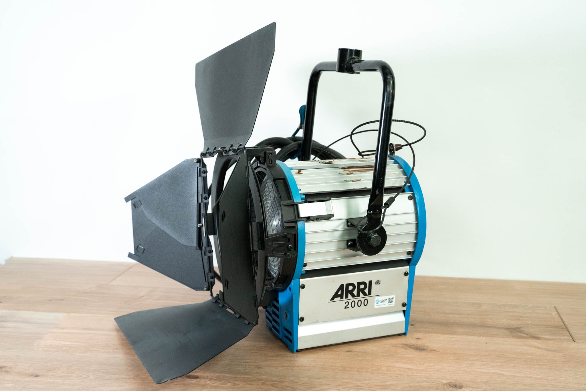 ARRI 2000 Fresnel Light Fixture