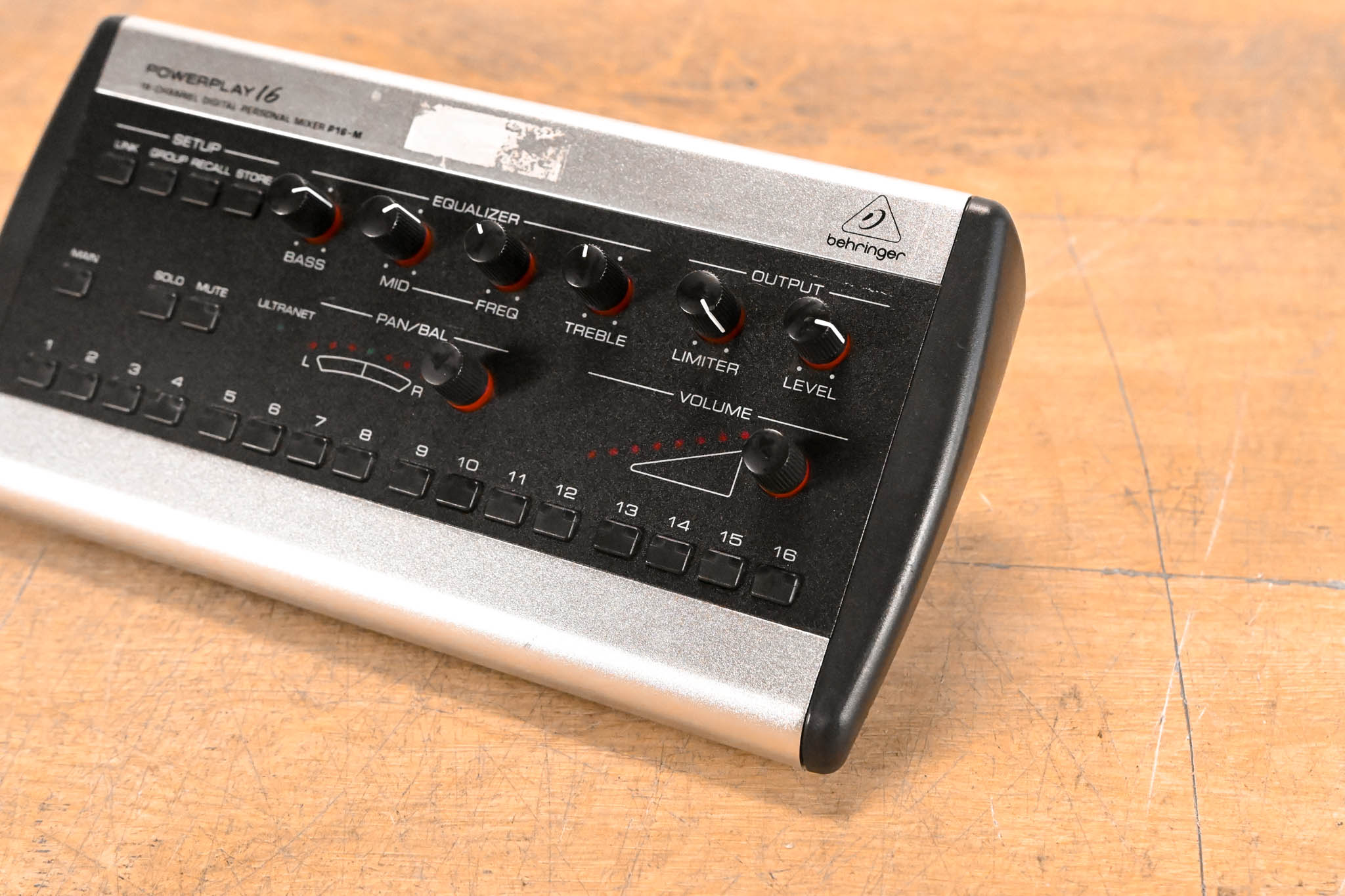Behringer Powerplay P16-M 16-Channel Digital Personal Mixer