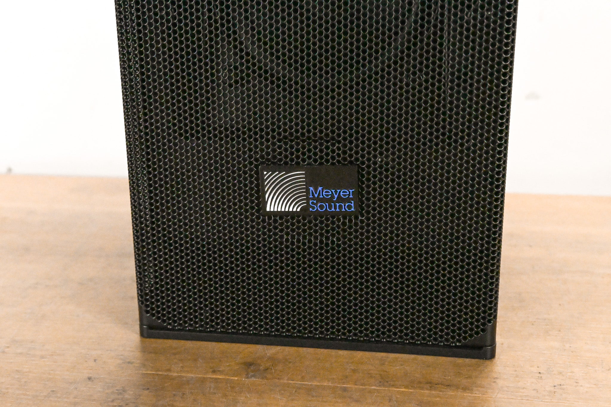 Meyer Sound Ultra-X22 Narrow Coverage Speaker (PAIR) w/ 3M Digital Input