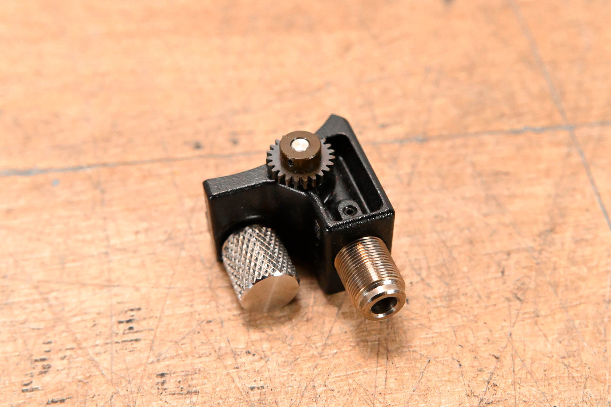 Fujinon FMM-6B Manual Focus Module for Fujinon ENG/EFP Lenses