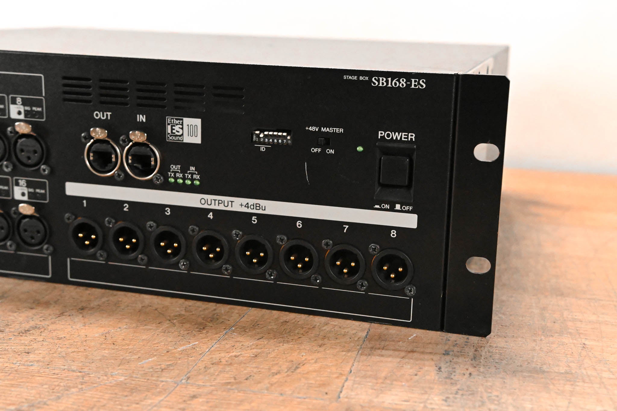 Yamaha SB168-ES 16-Channel EtherSound Stage Box