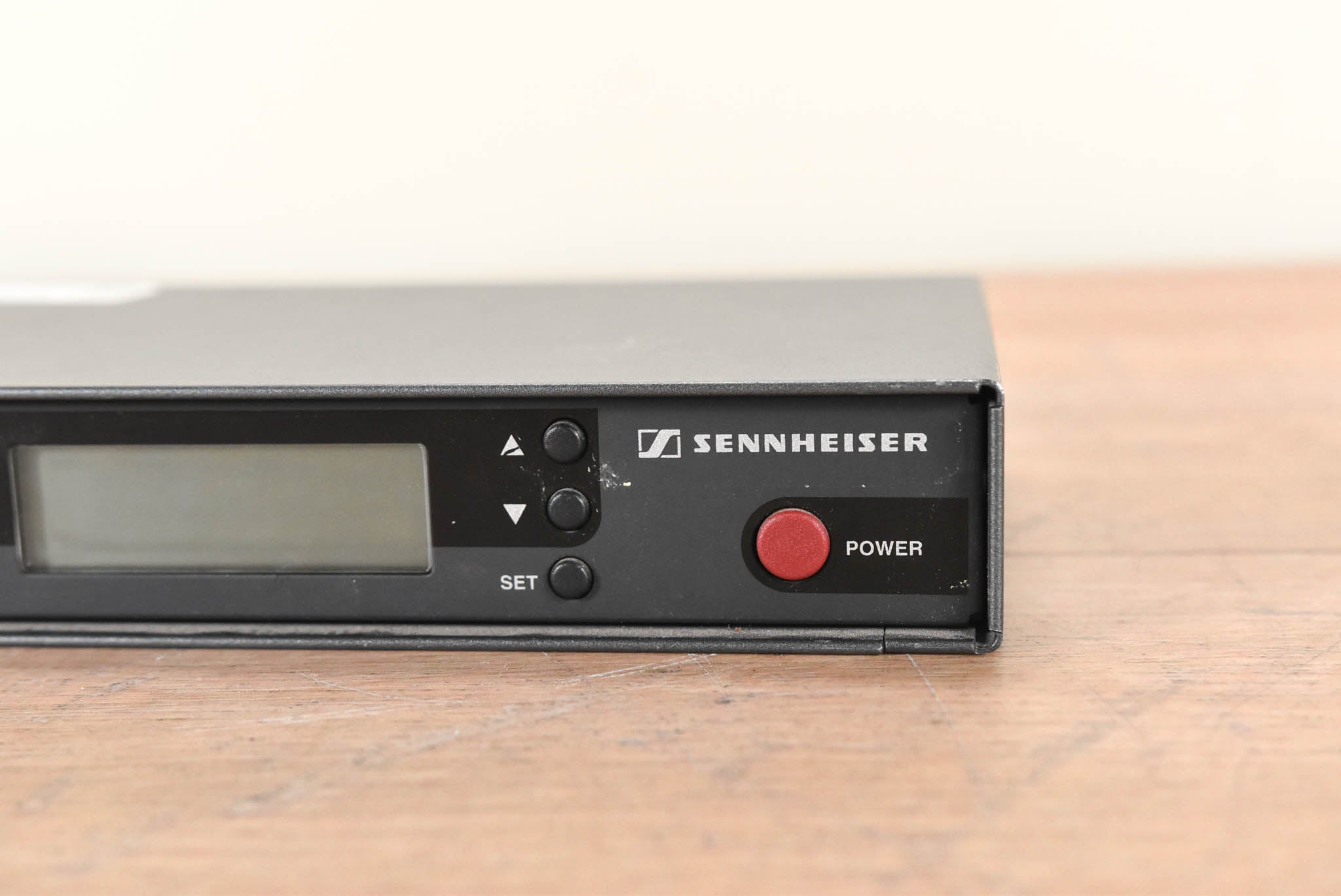 Sennheiser EM 100 Wireless Receiver - 630-662 MHz (NO POWER SUPPLY)