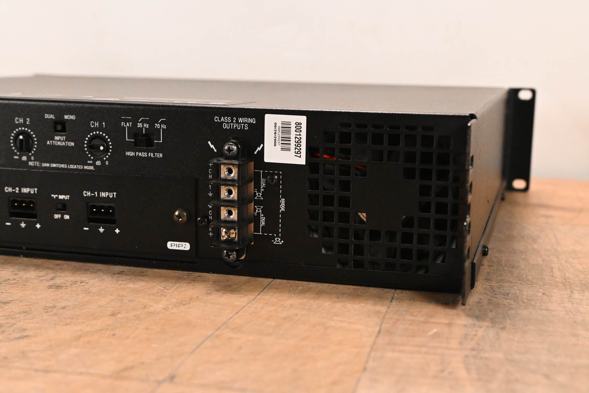 Crown CTs 600 Two-Channel 300W Power Amplifier