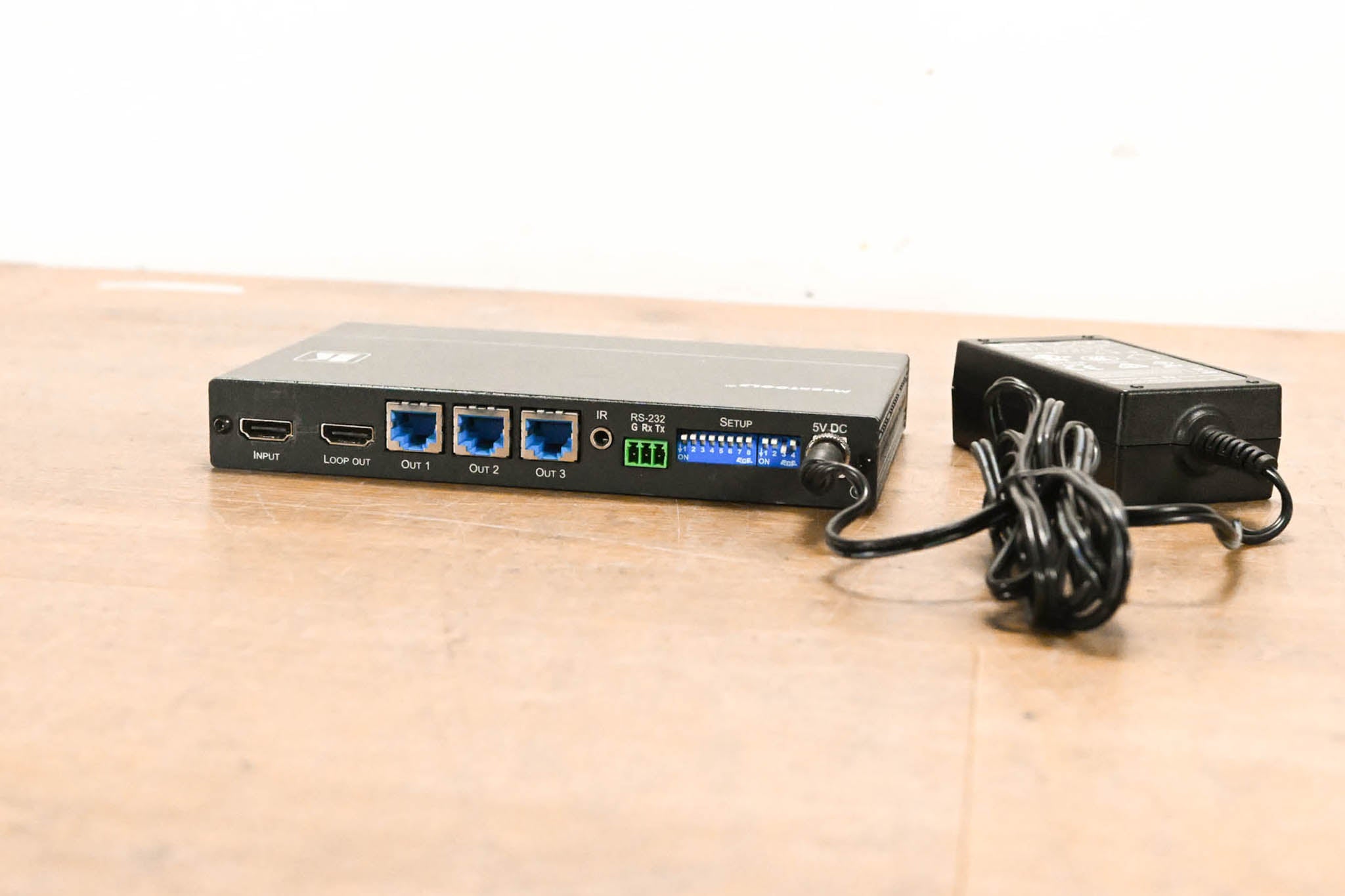 Kramer VM-3HDT 1:3 UHD 4K HDMI over HDBaseT Distribution Amplifier