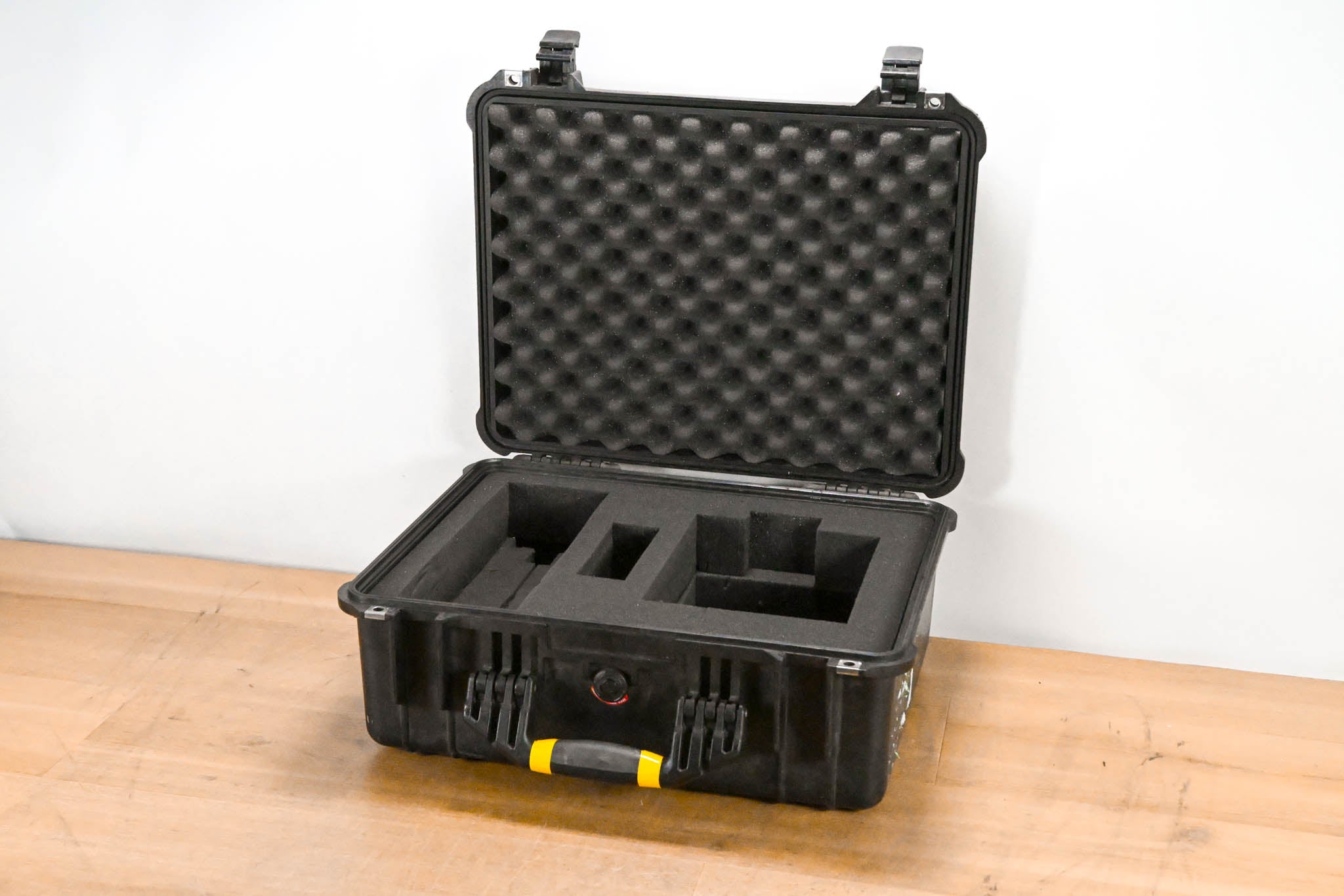 Pelican 1550 Protector Case with Foam