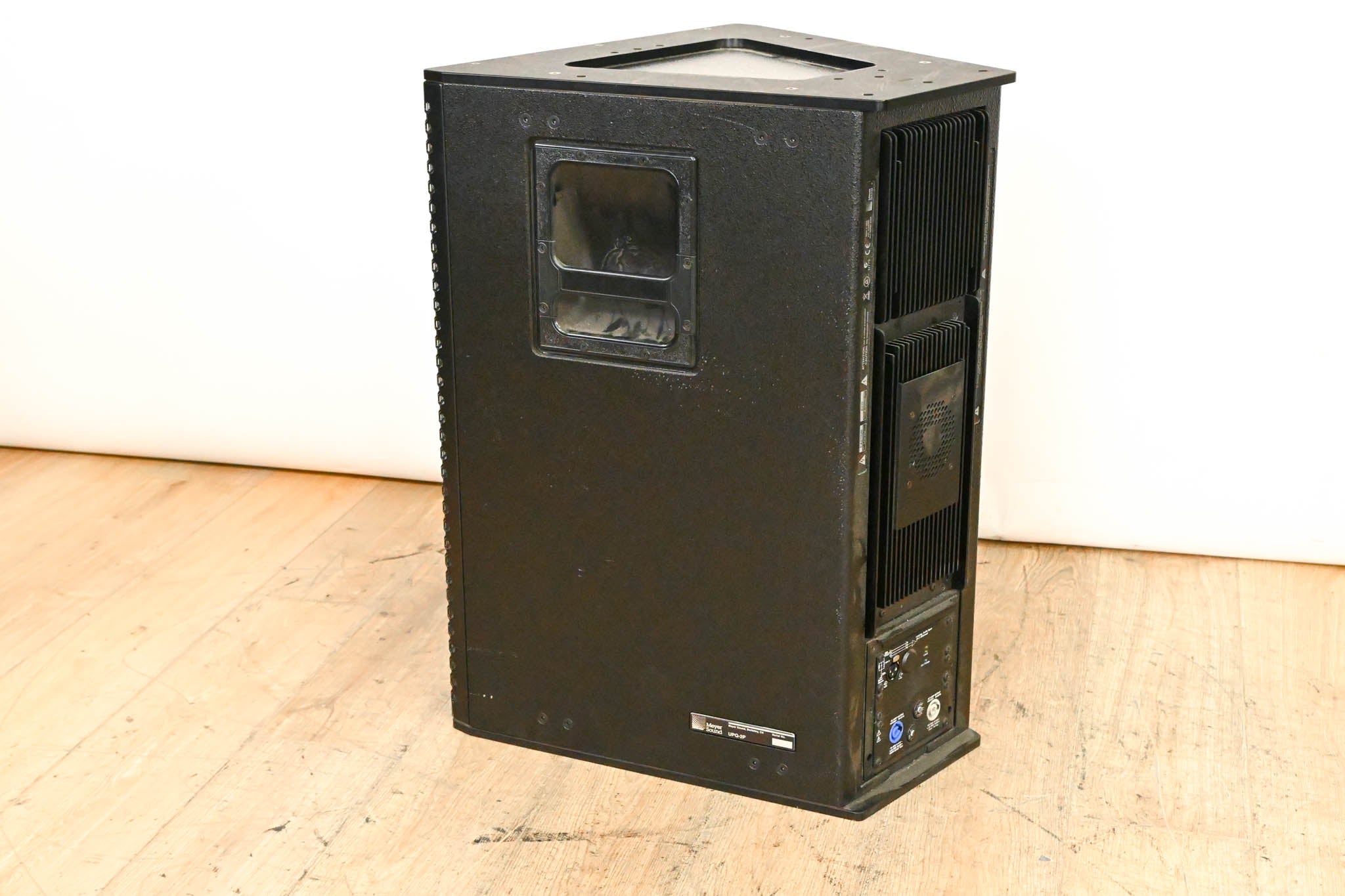 Meyer Sound UPQ-2P Active Narrow Coverage Loudspeaker