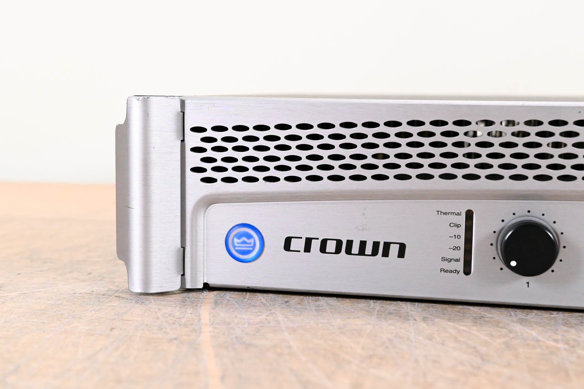 Crown XTi 1000 Stereo Power Amplifier with DSP