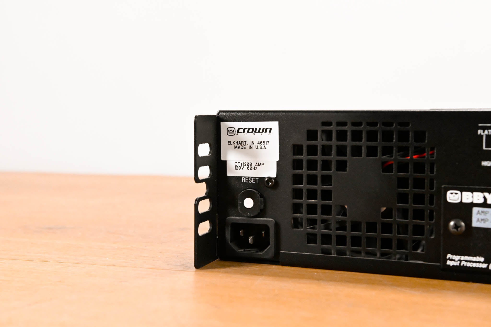 Crown CTs 1200 Two-Channel 600W Power Amplifier