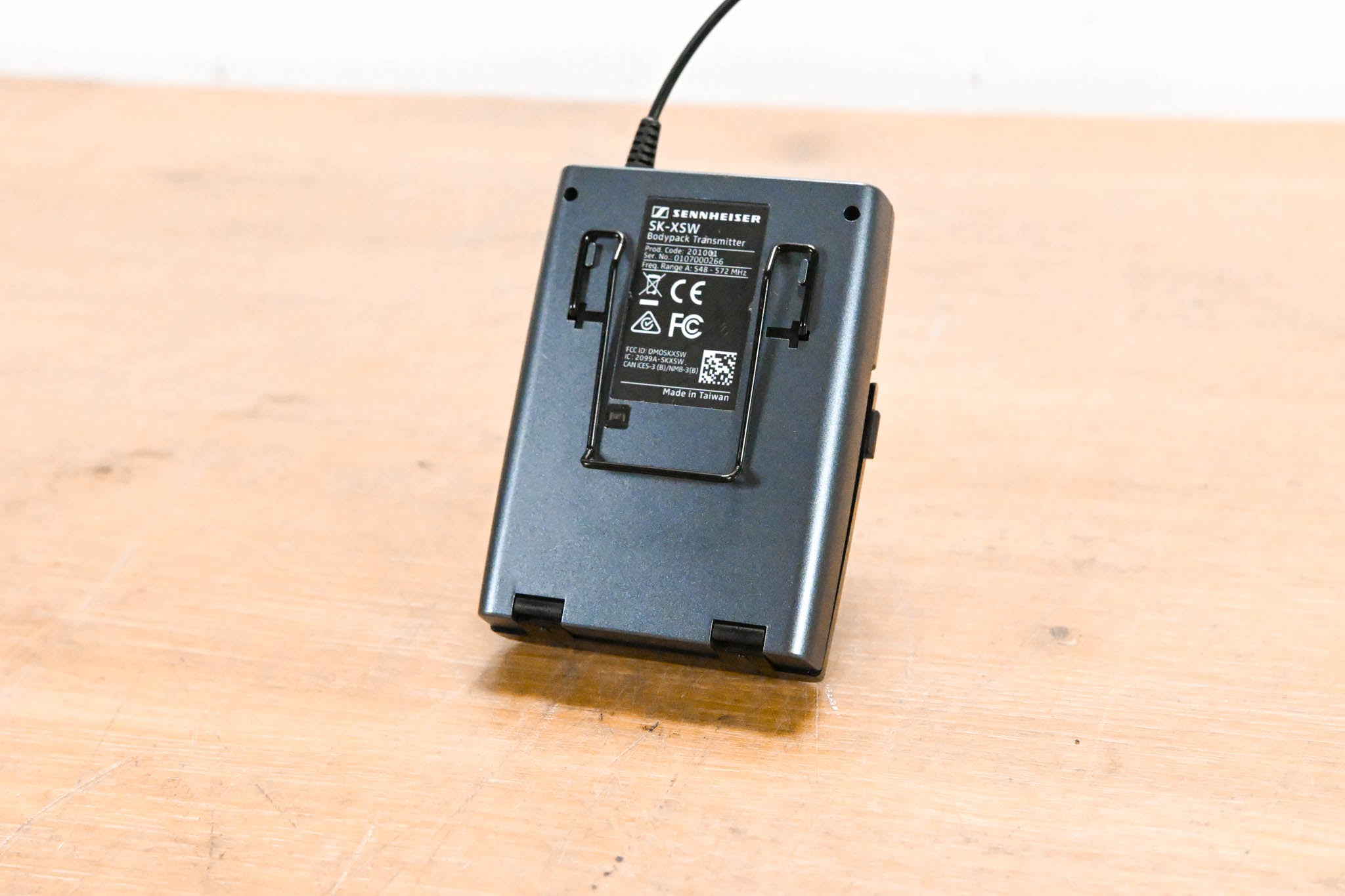 Sennheiser EM-XSW 2 Receiver w/ SK-XSW Bodypack A Range NO POWER SUPPLY