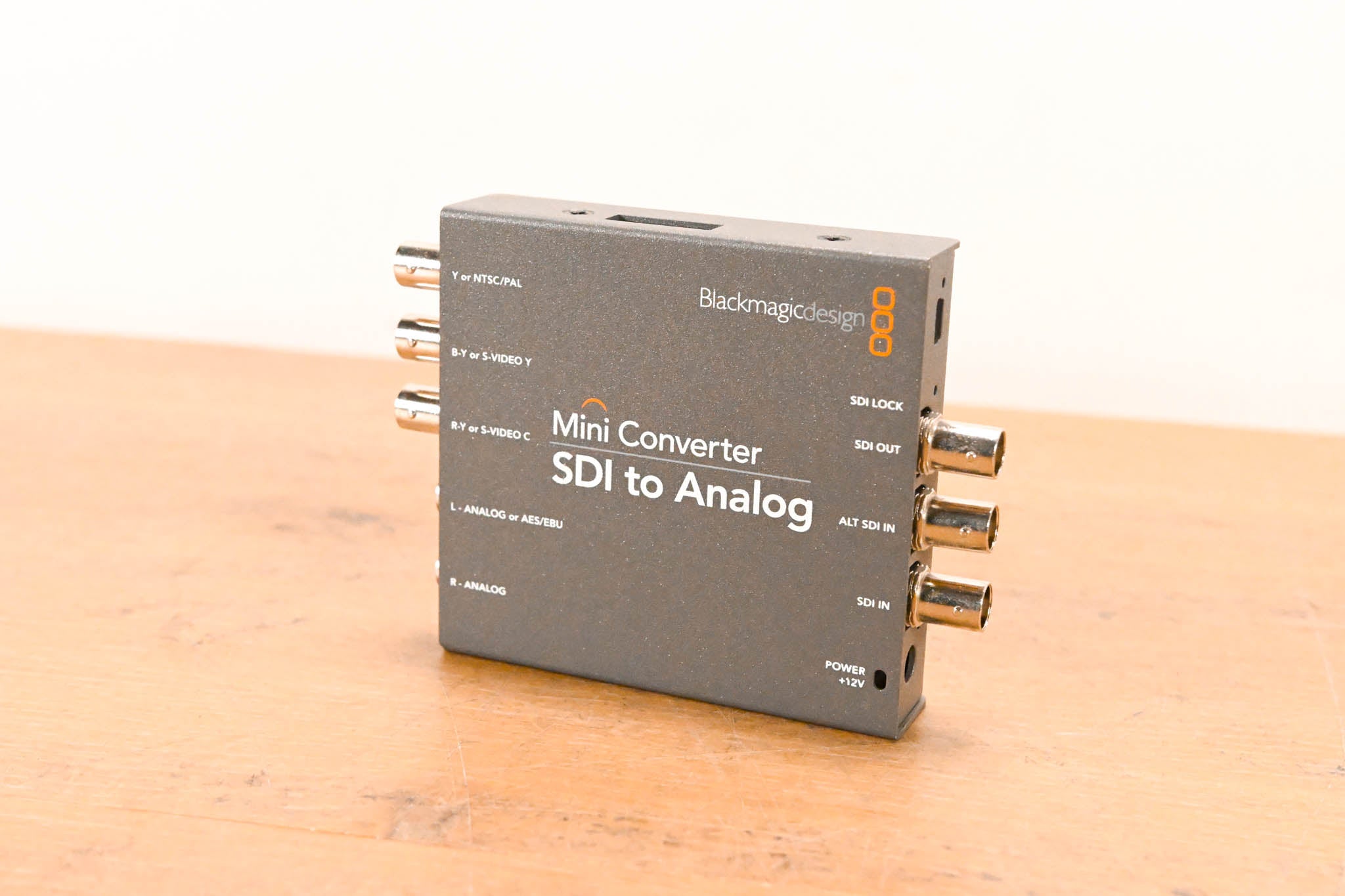 Blackmagic Design Mini Converter SDI to Analog (NO POWER SUPPLY)