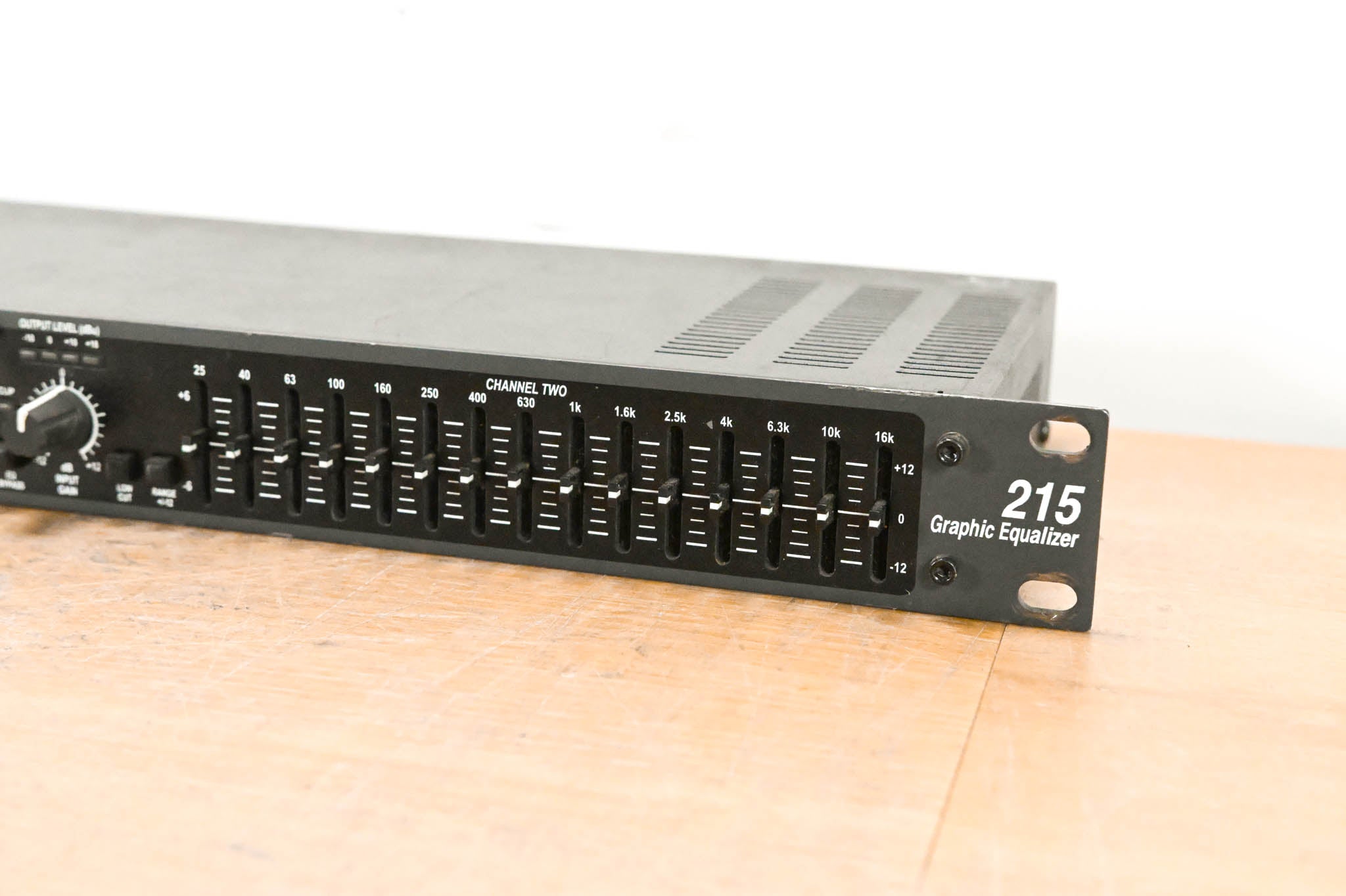 dbx 215 Dual Channel 15-Band Graphic Equalizer