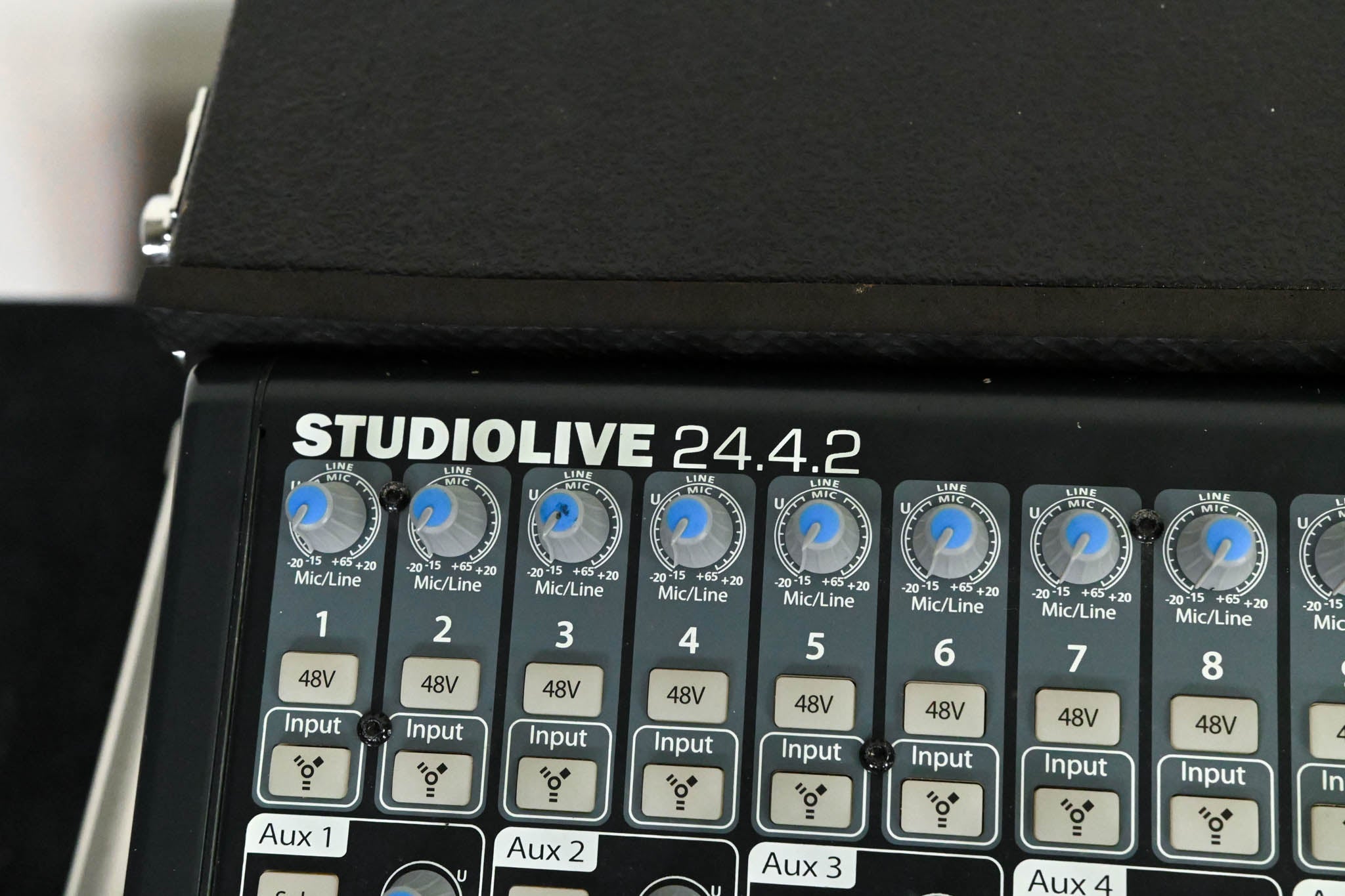 PreSonus StudioLive 24.4.2 24-Channel Digital Audio Mixer with Road Case