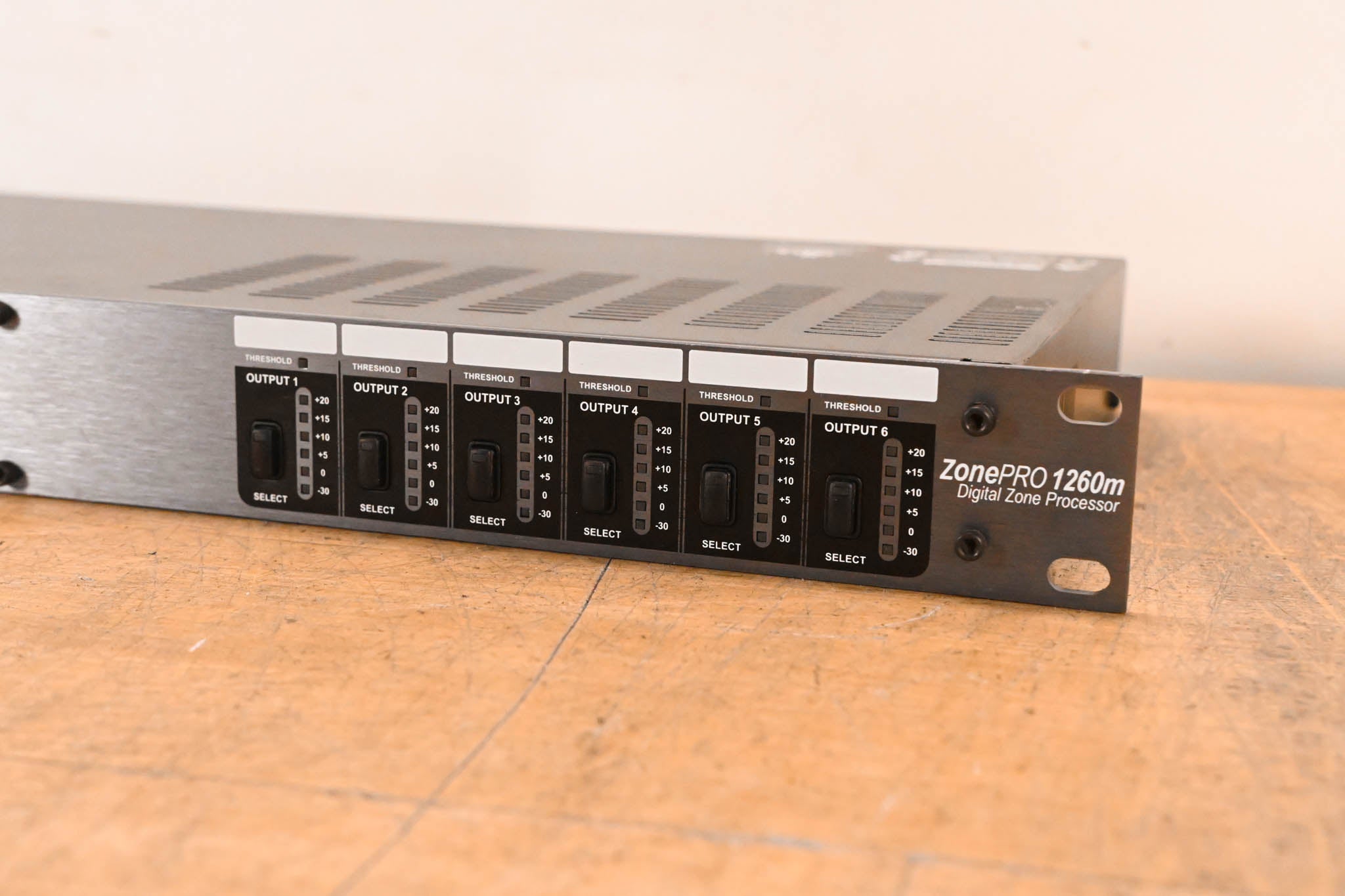 dbx ZonePRO 1260M Digital Zone Processor