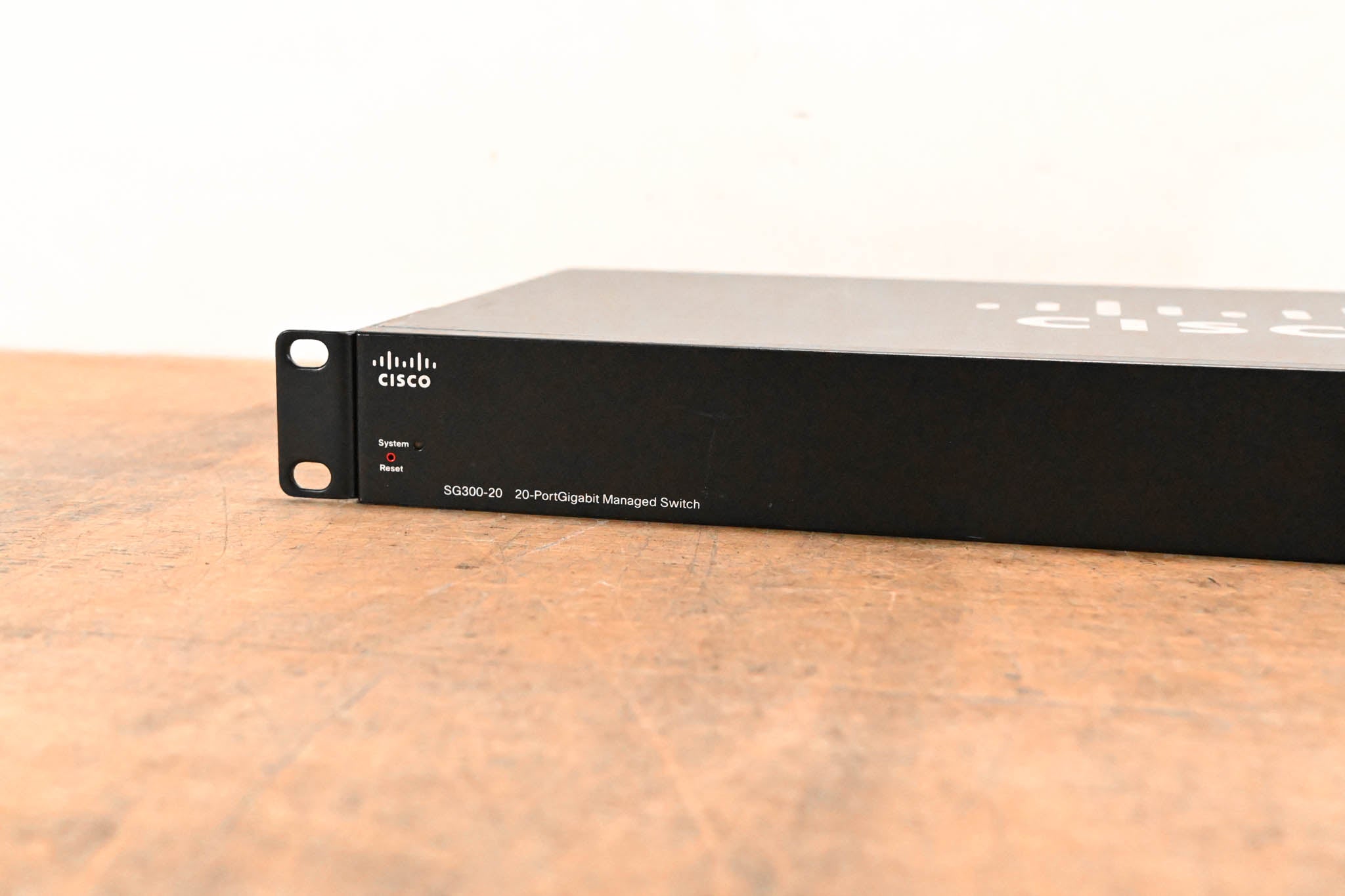 Cisco SG300-20 20-Port Gigabit Managed Switch